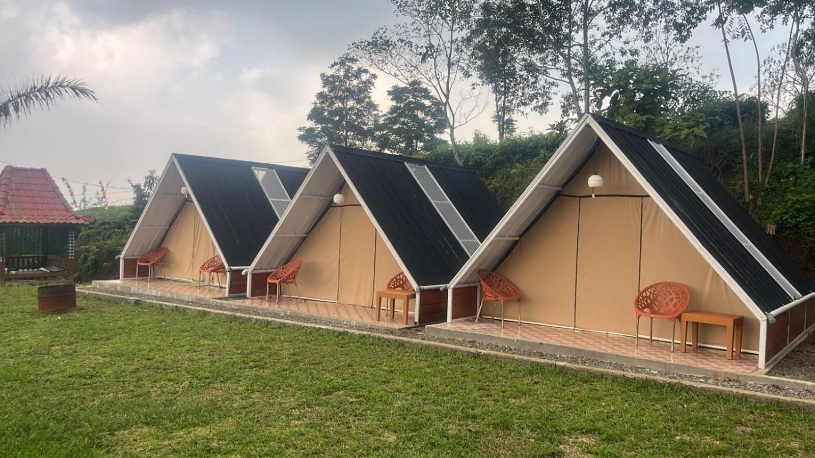 Camp Cabin Brahmana
