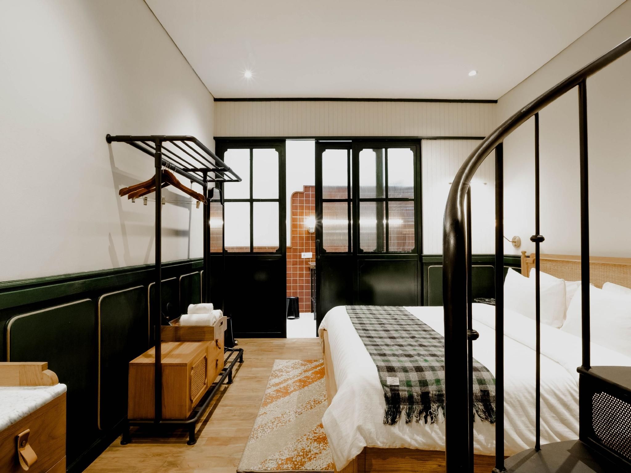 The Loft Medium