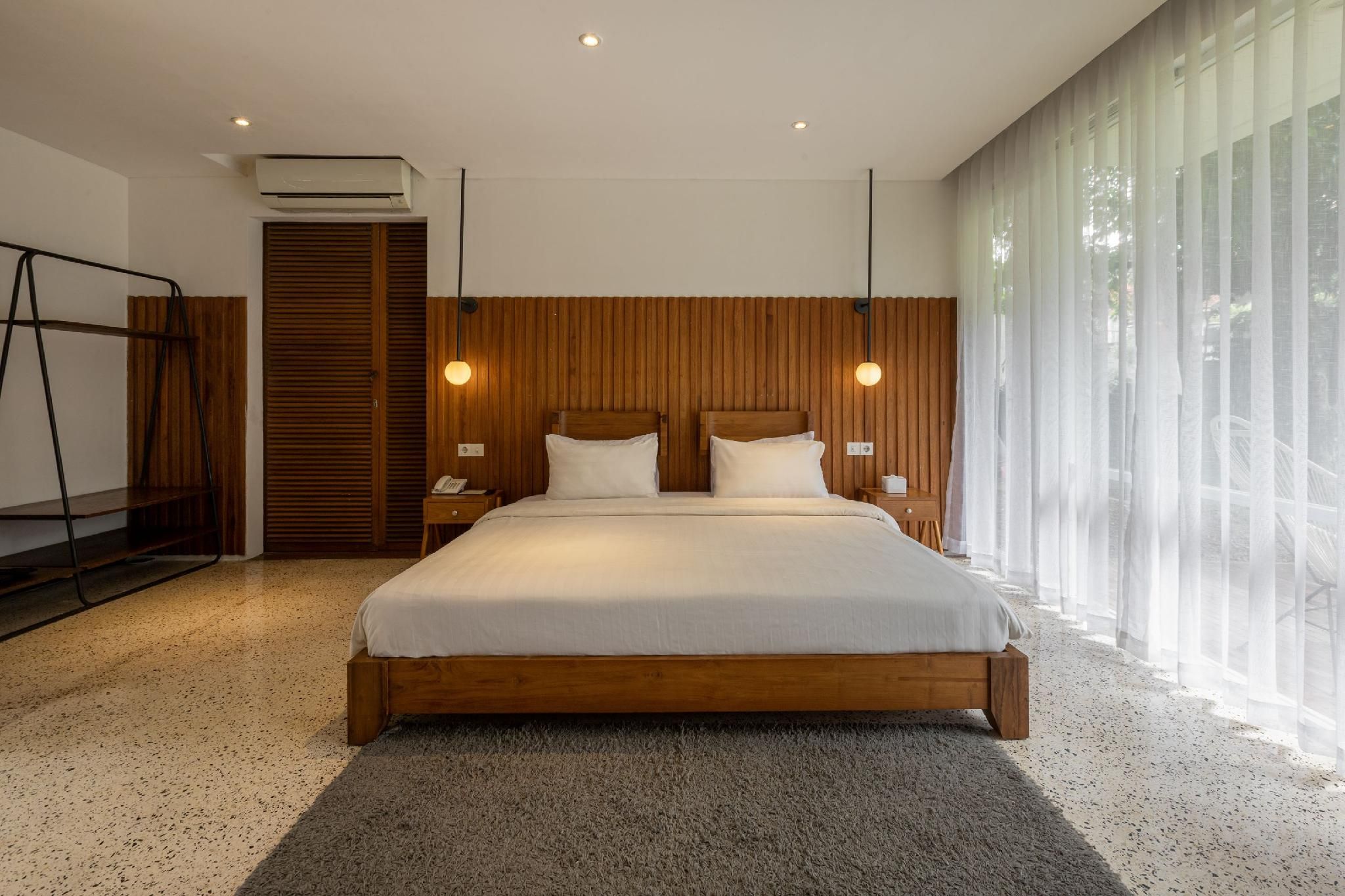Large Room