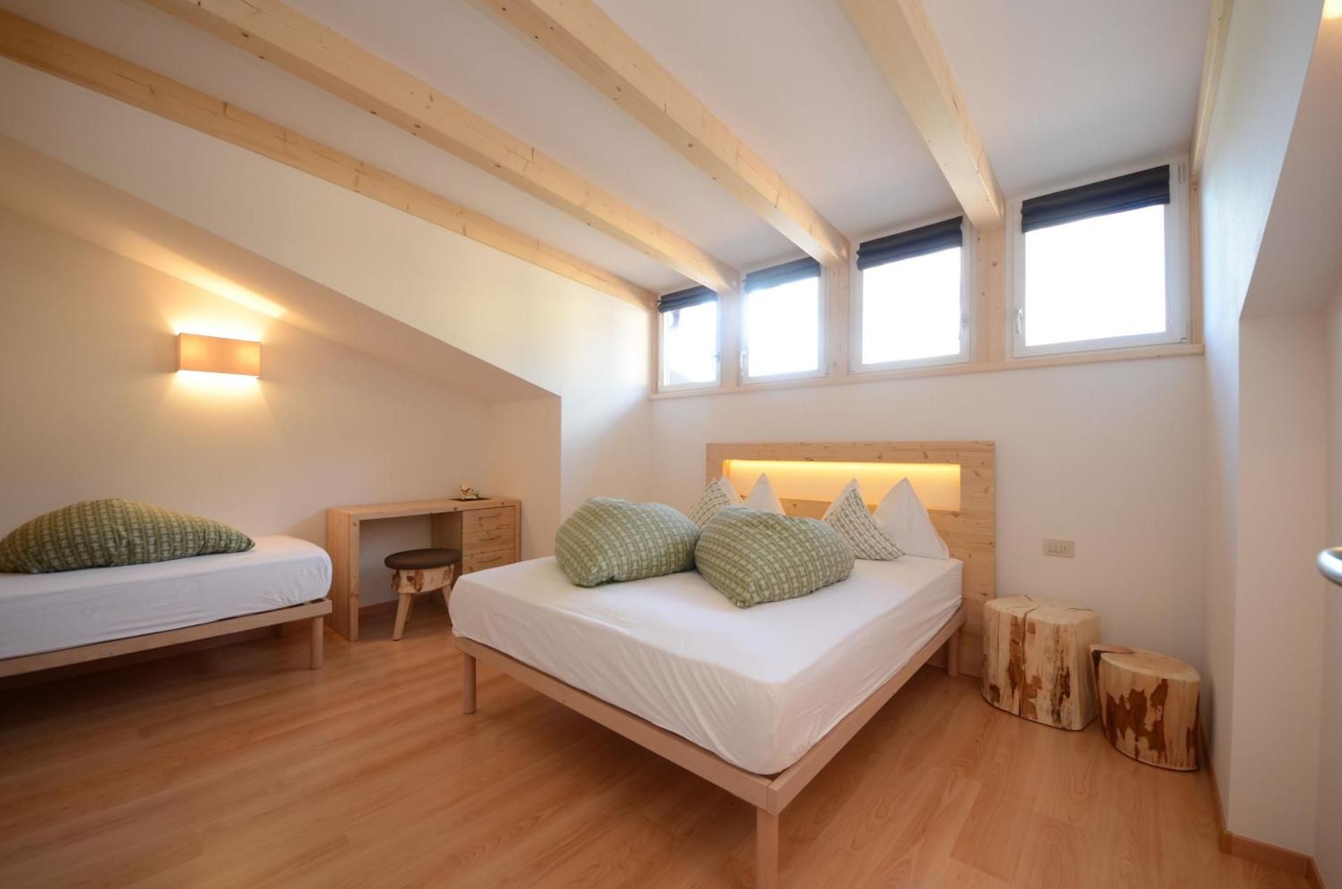 One-Bedroom Apartment - Attic