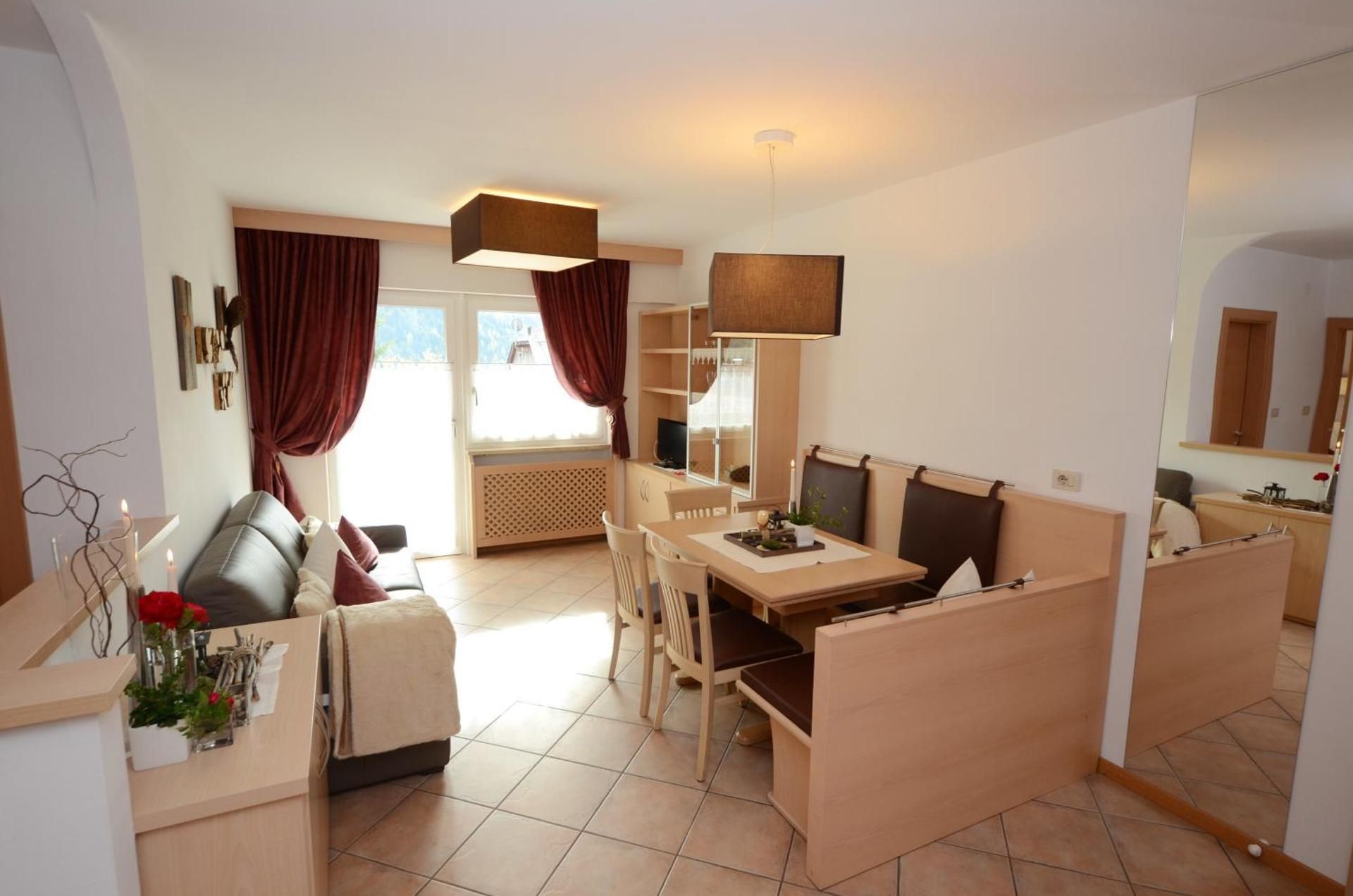 Two-Bedroom Apartment (5 Adults)