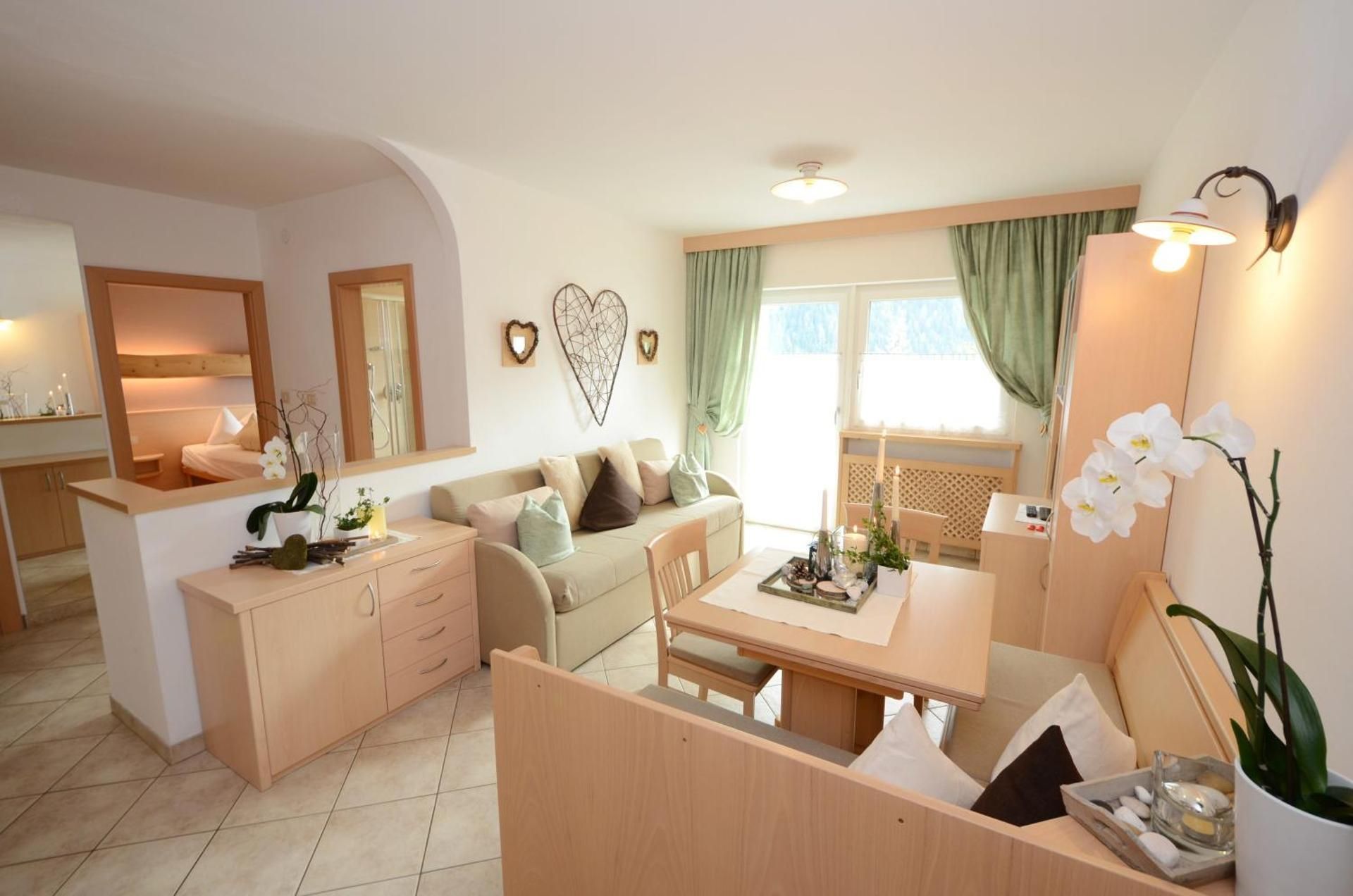 Two-Bedroom Apartment (5 Adults)