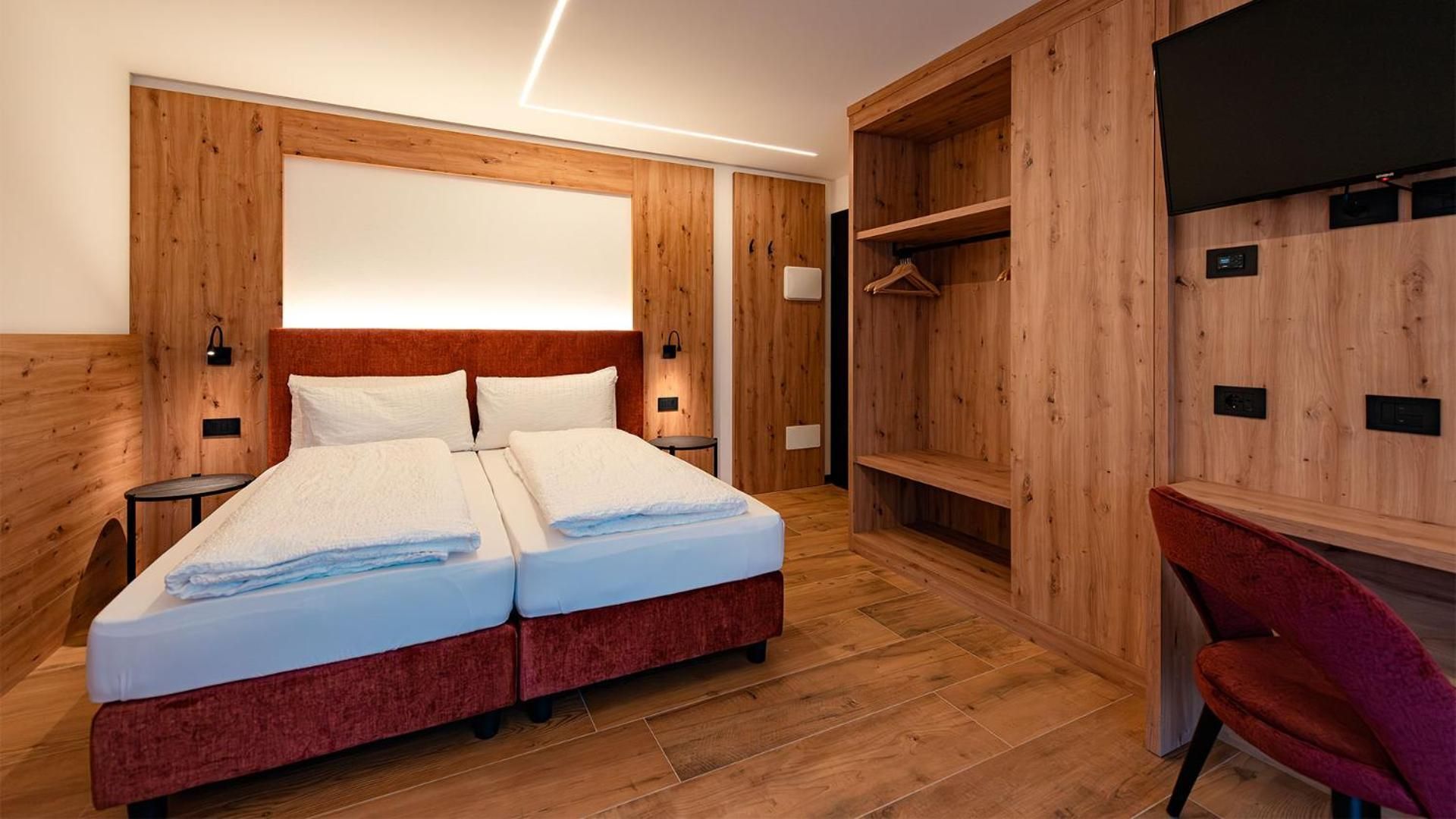 Deluxe Double Room with Balcony