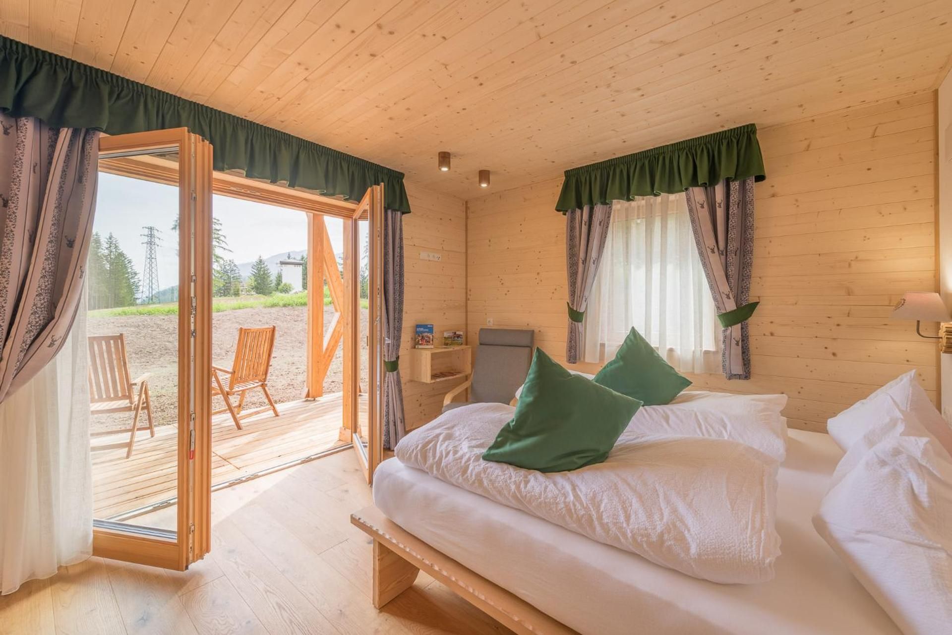 King Room with Mountain View