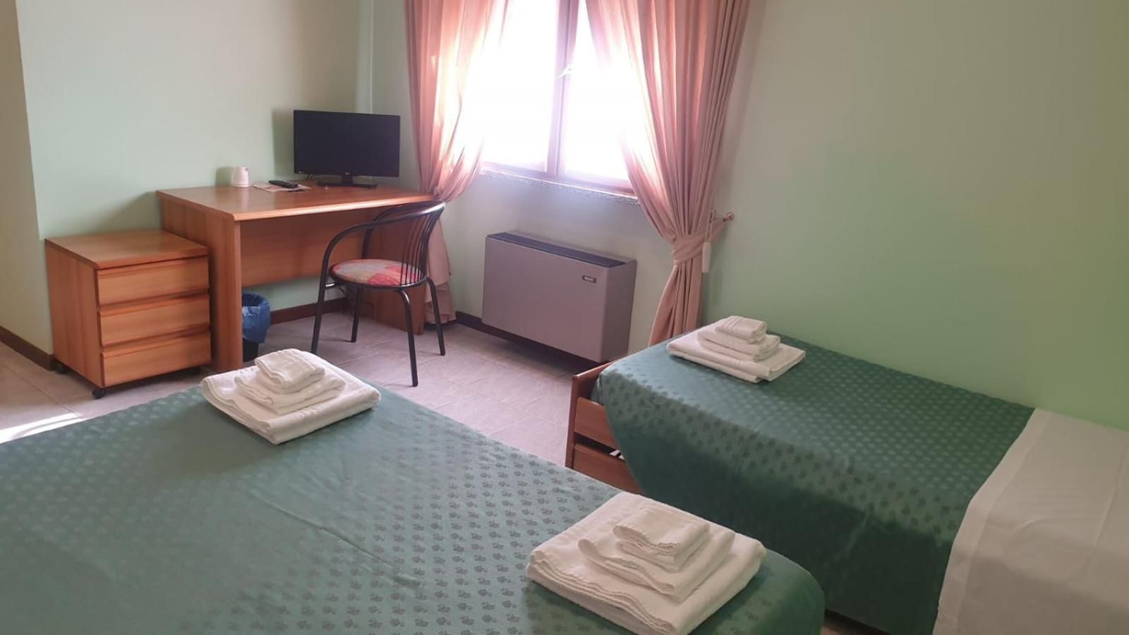 Triple Room with Private Bathroom
