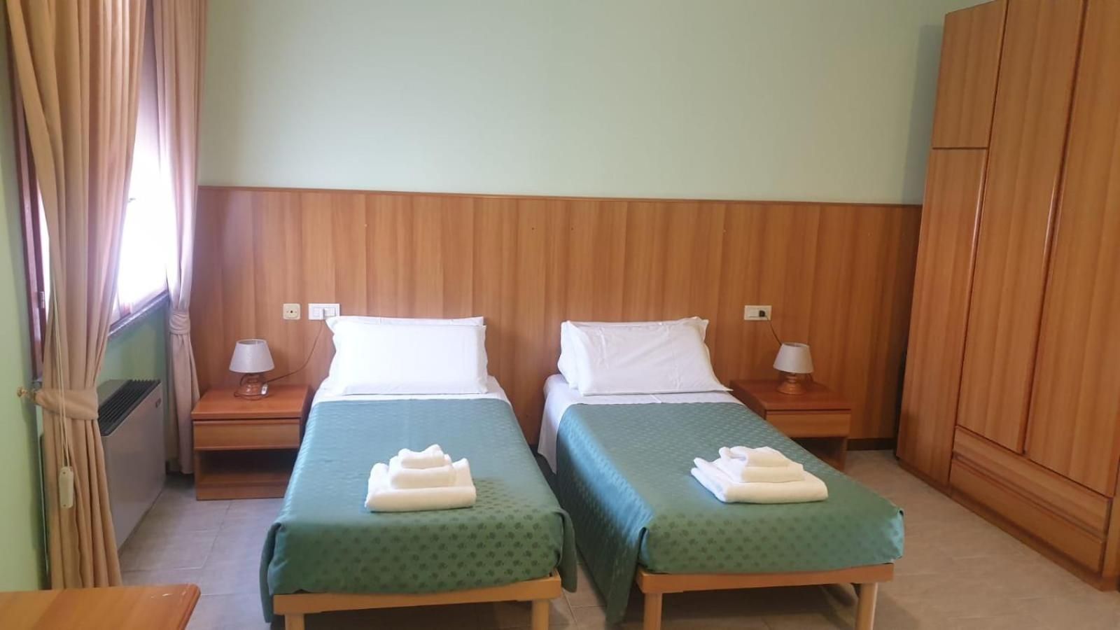 Quadruple Room with Private Bathroom