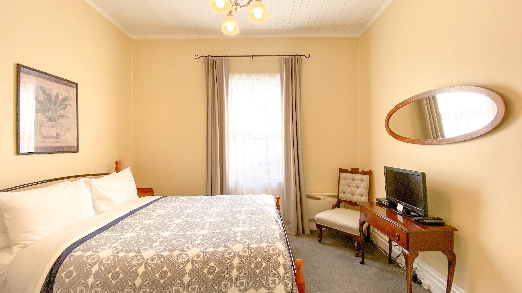 One Bedroom Deluxe