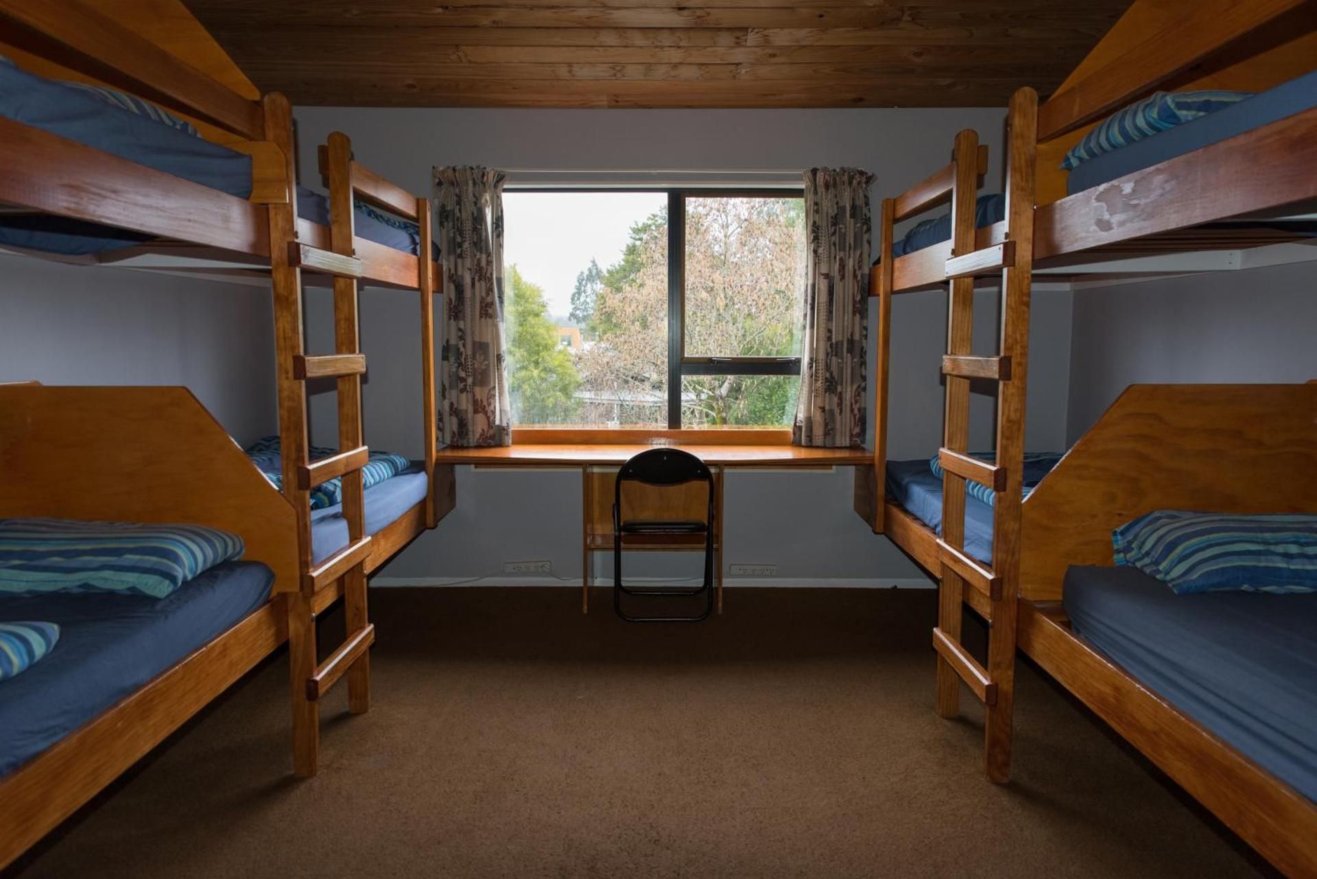 Bed in 10-Bed Mixed Dormitory Room