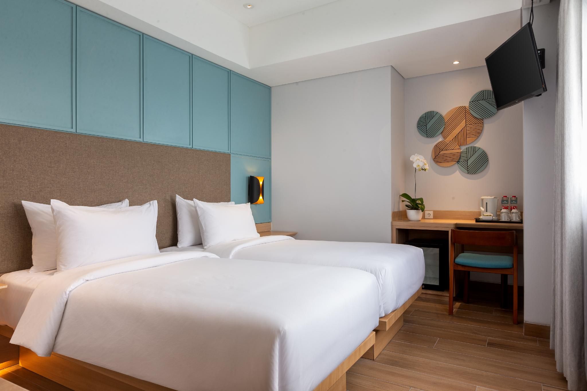Deluxe Room Twin