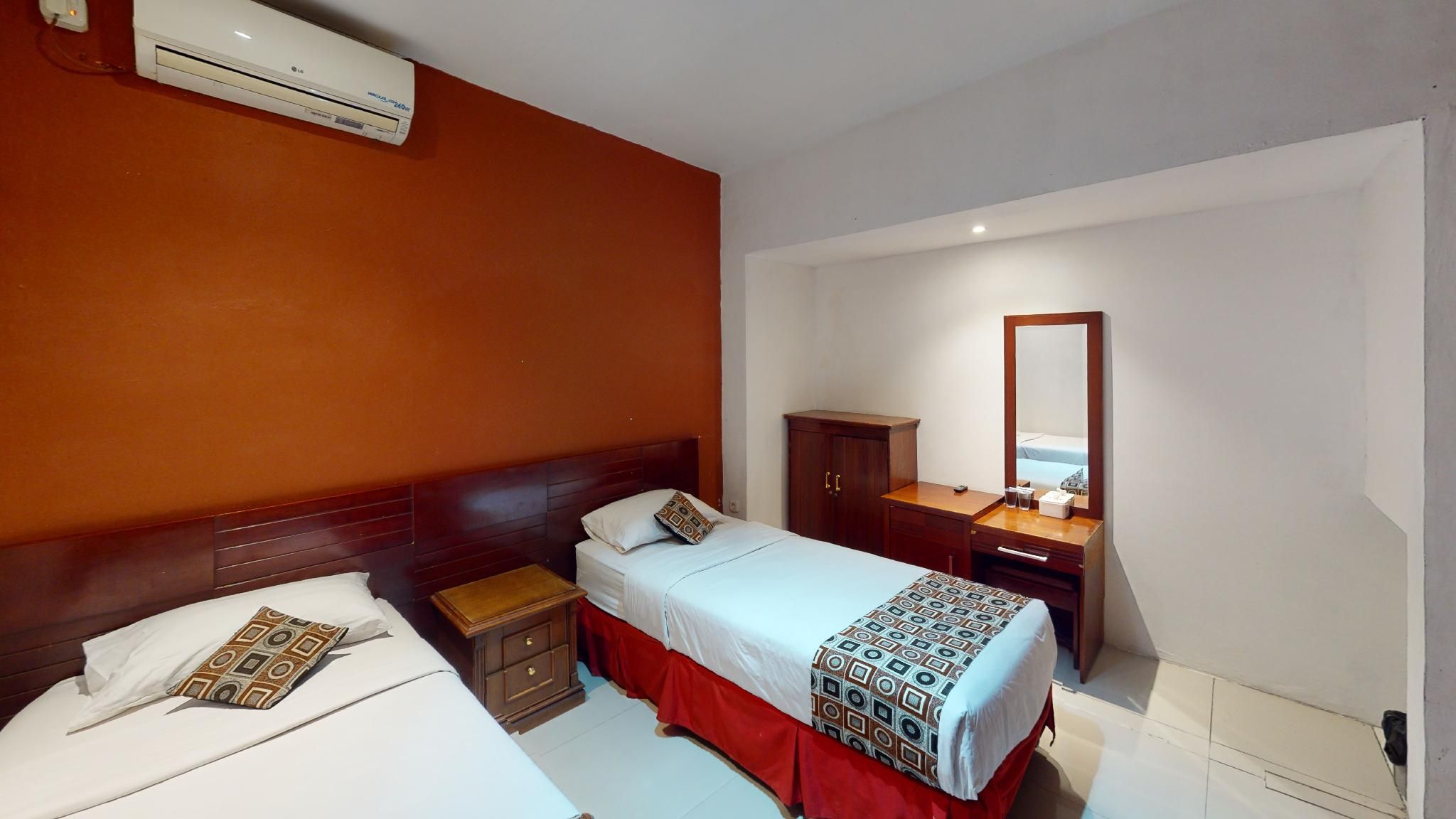 Executive Room 
