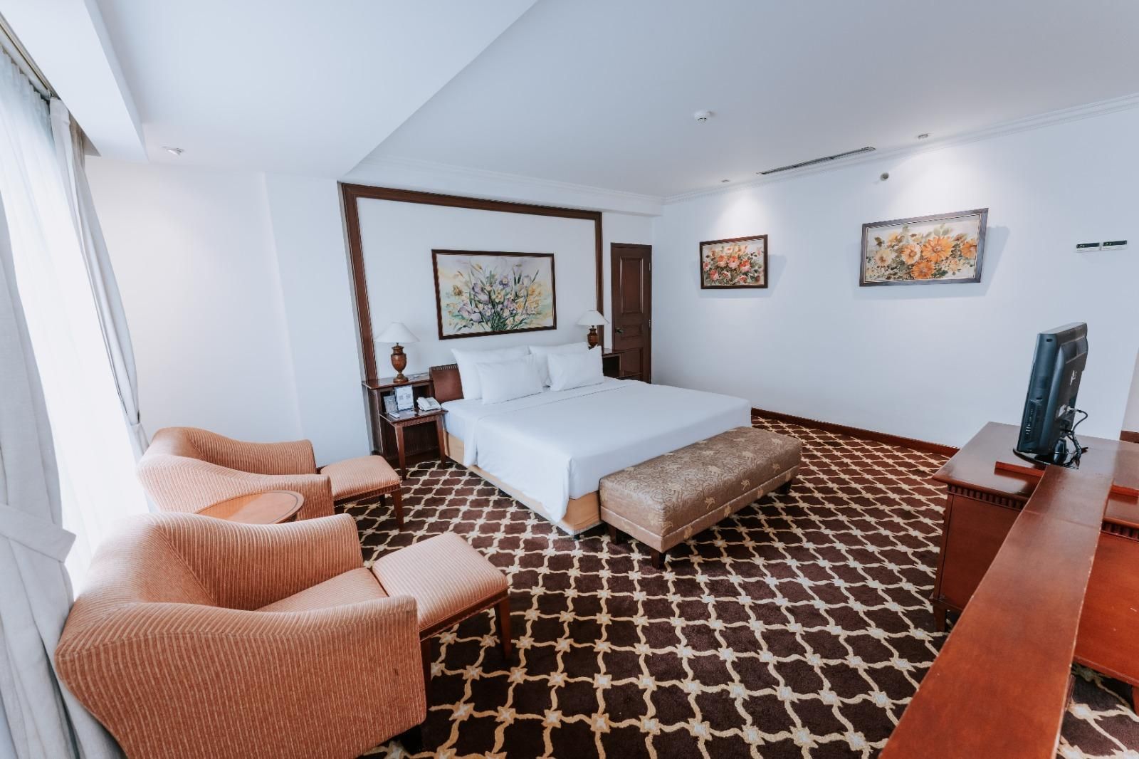 Junior Suite Room