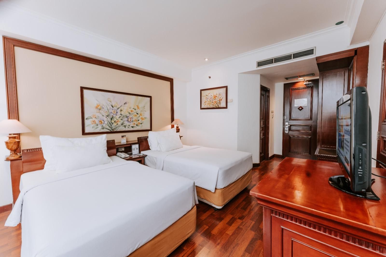 Business Twin Room