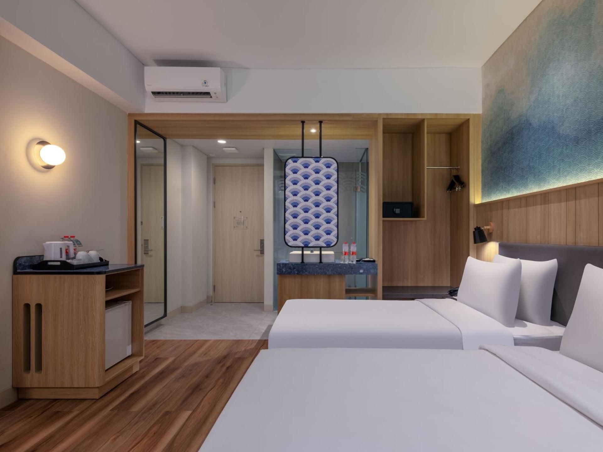 Deluxe Twin Room