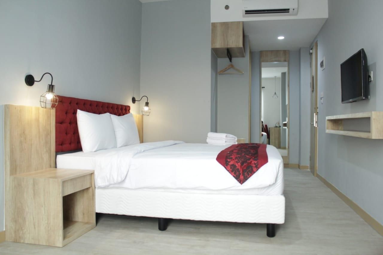 Superior King Room