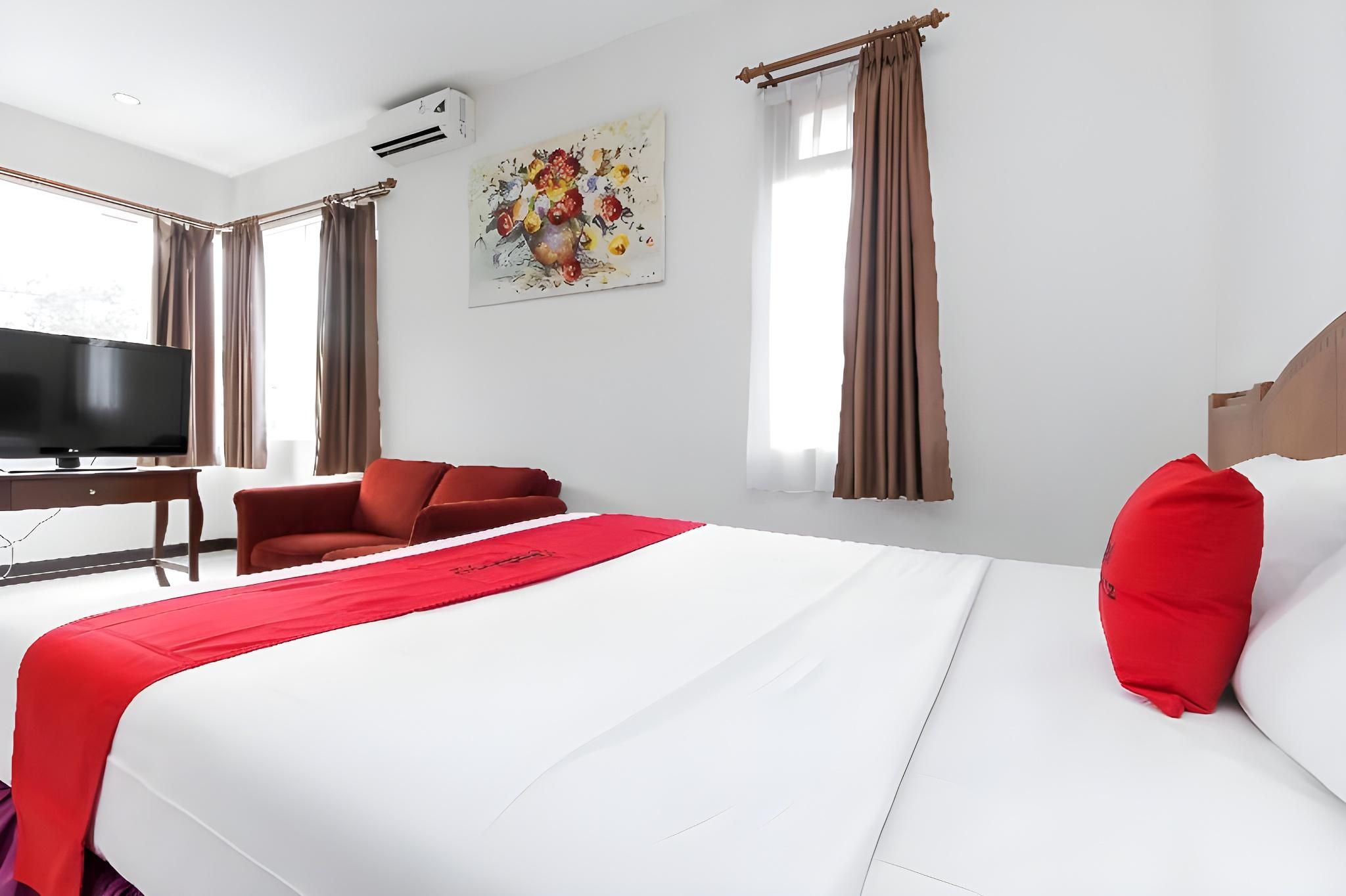 RedDoorz Room