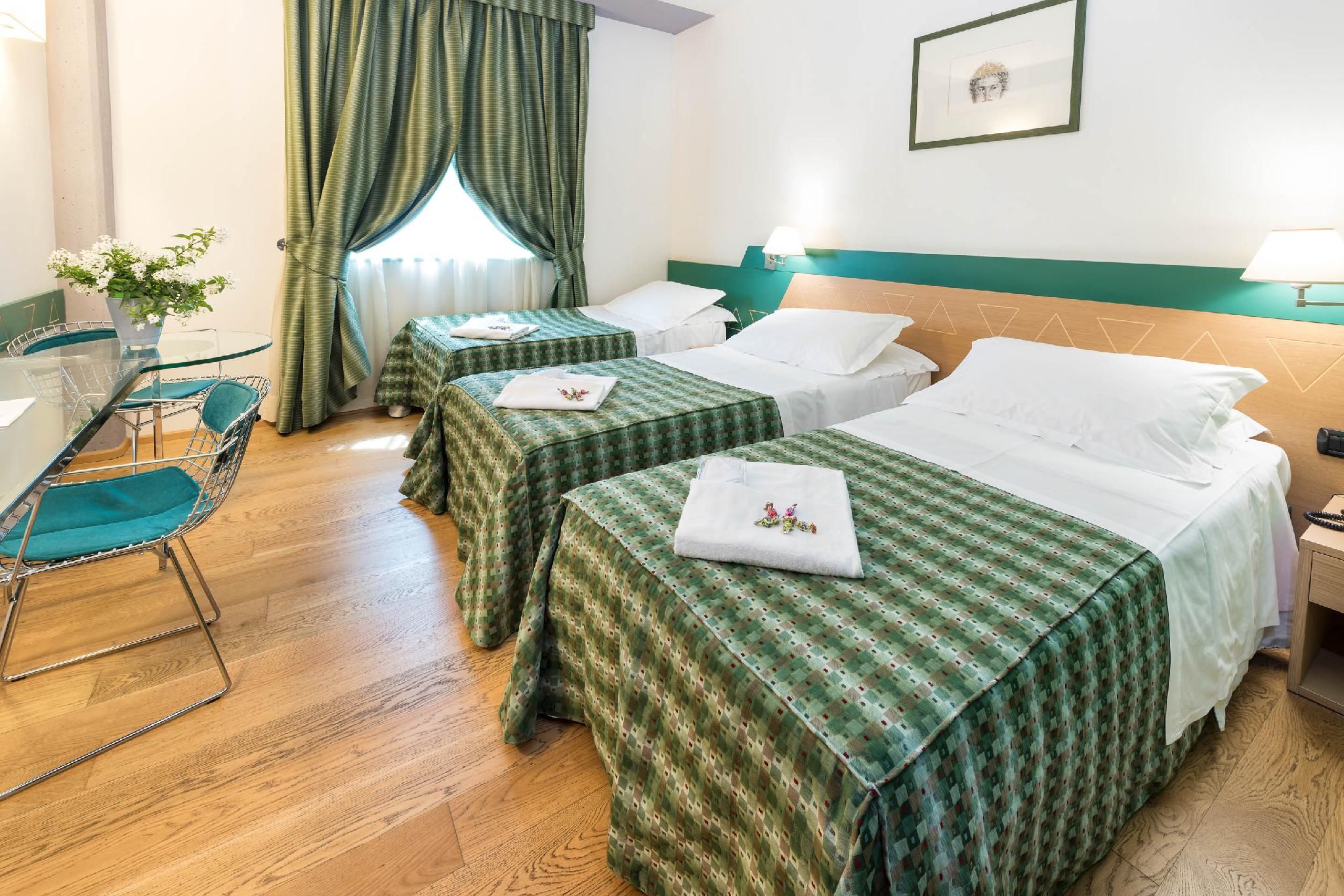 West Point Airport Hotel Triple Room 2