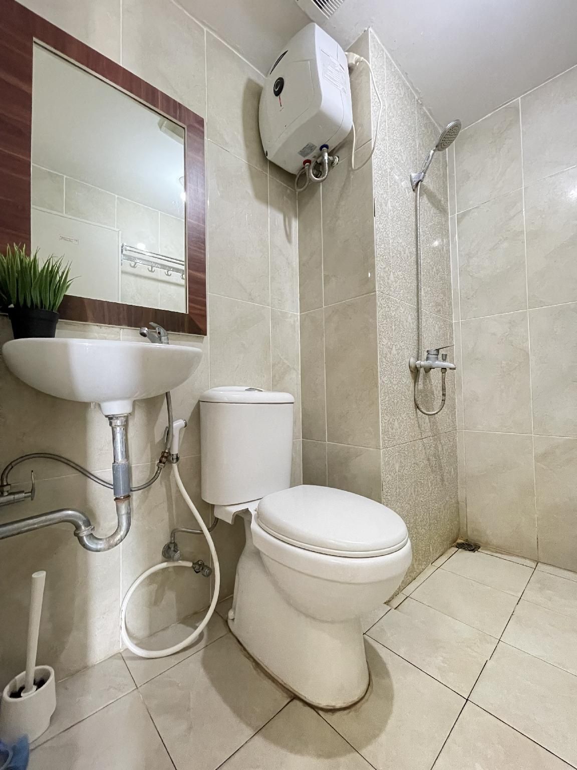 2-Bedroom Apartment