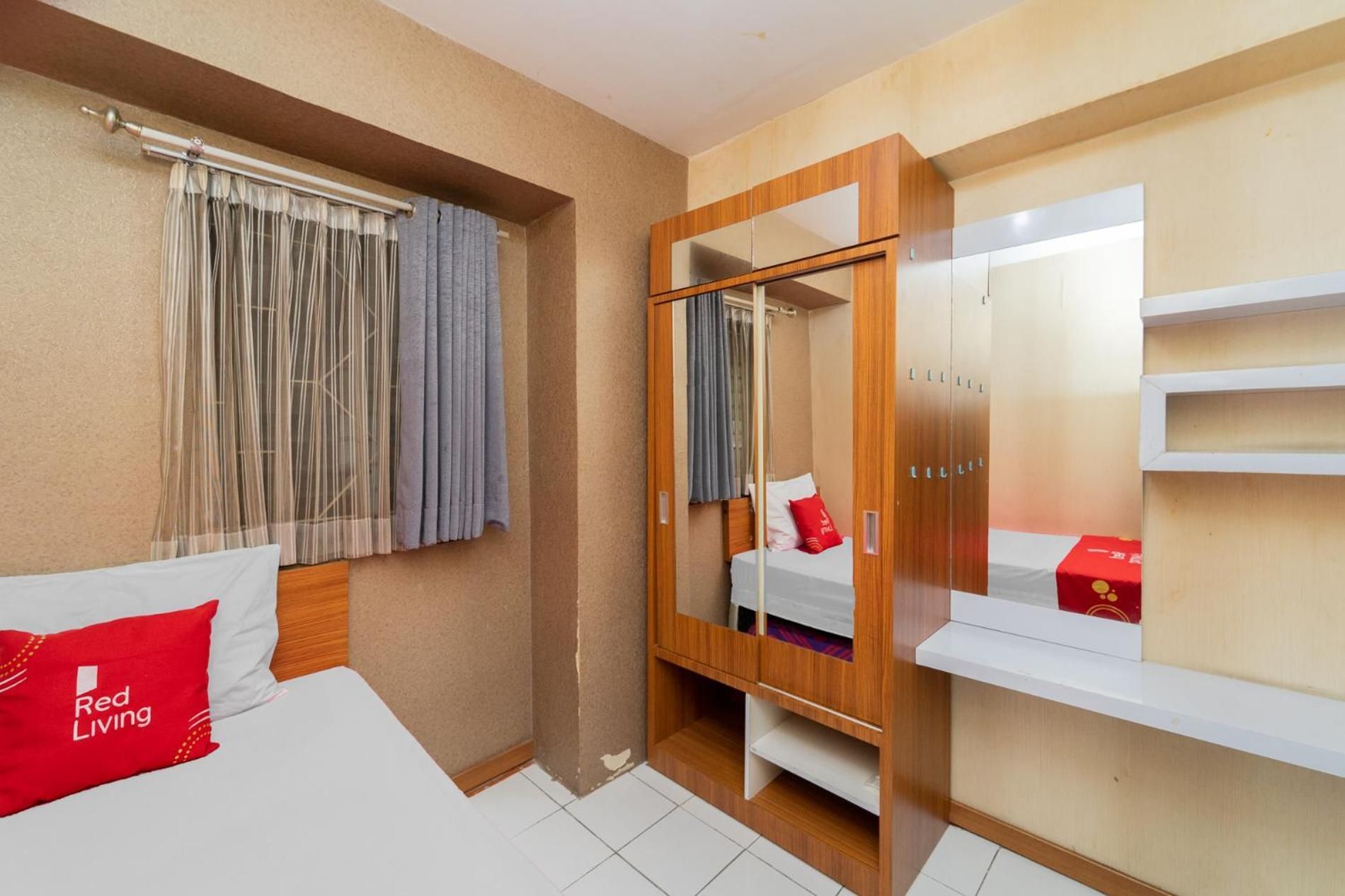 2-Bedroom Apartment