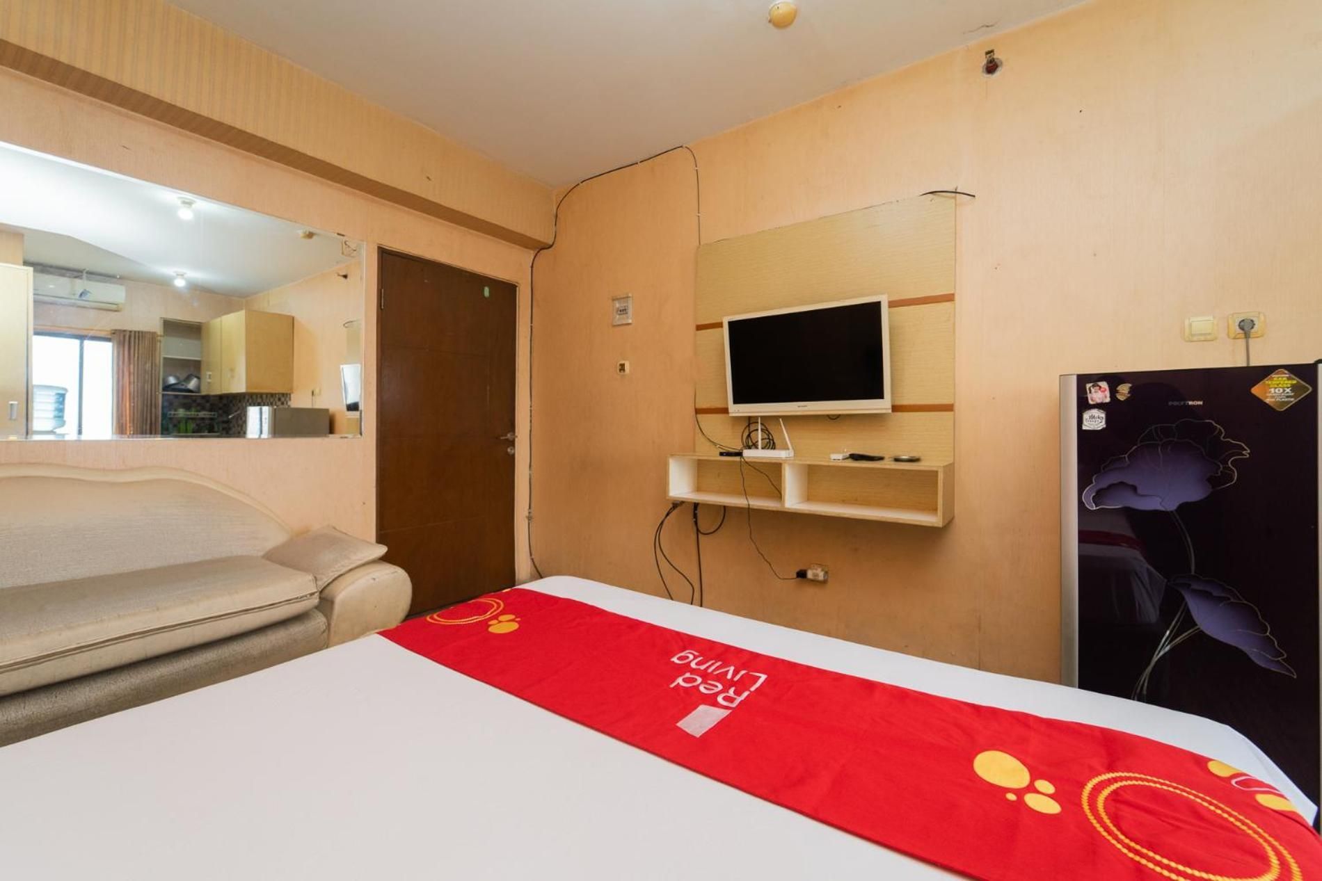 Studio Apartments