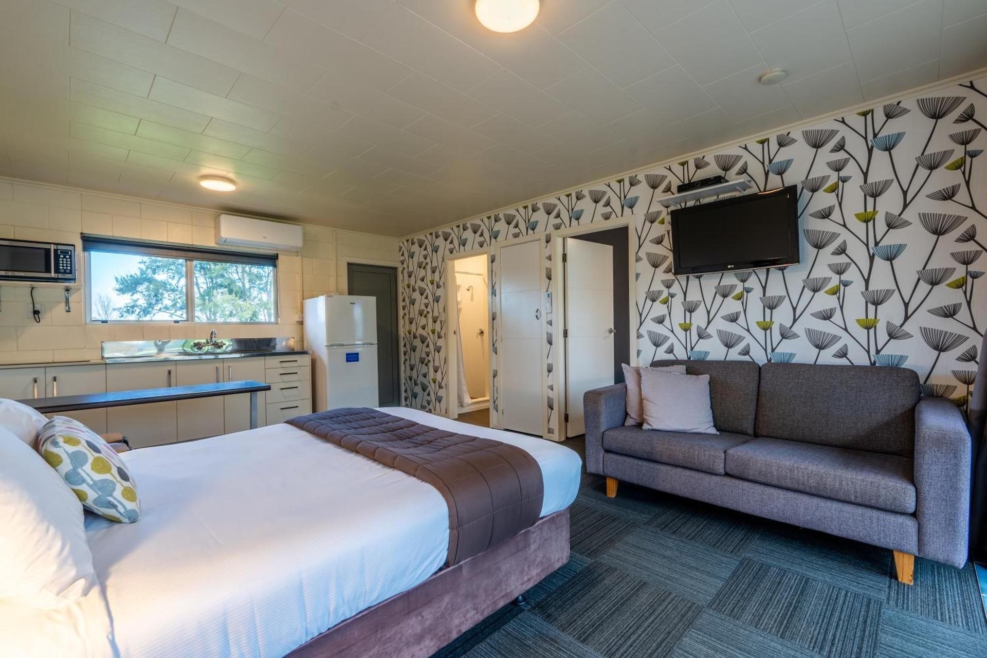 Deluxe Family Suite