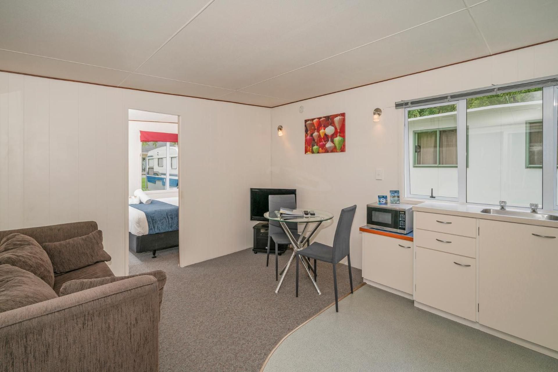 One-Bedroom Bungalow