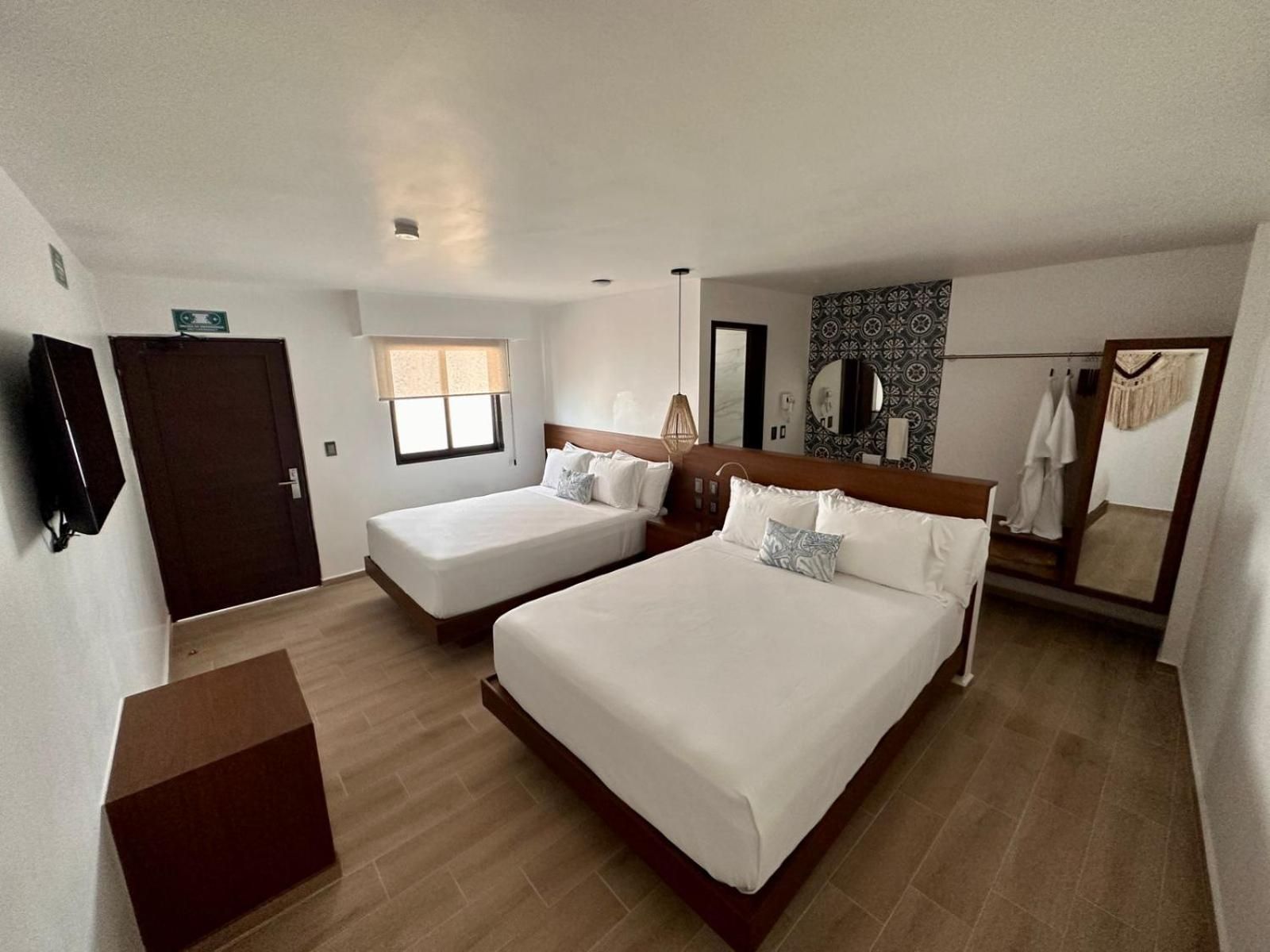 Nuxka Hotel Double Room