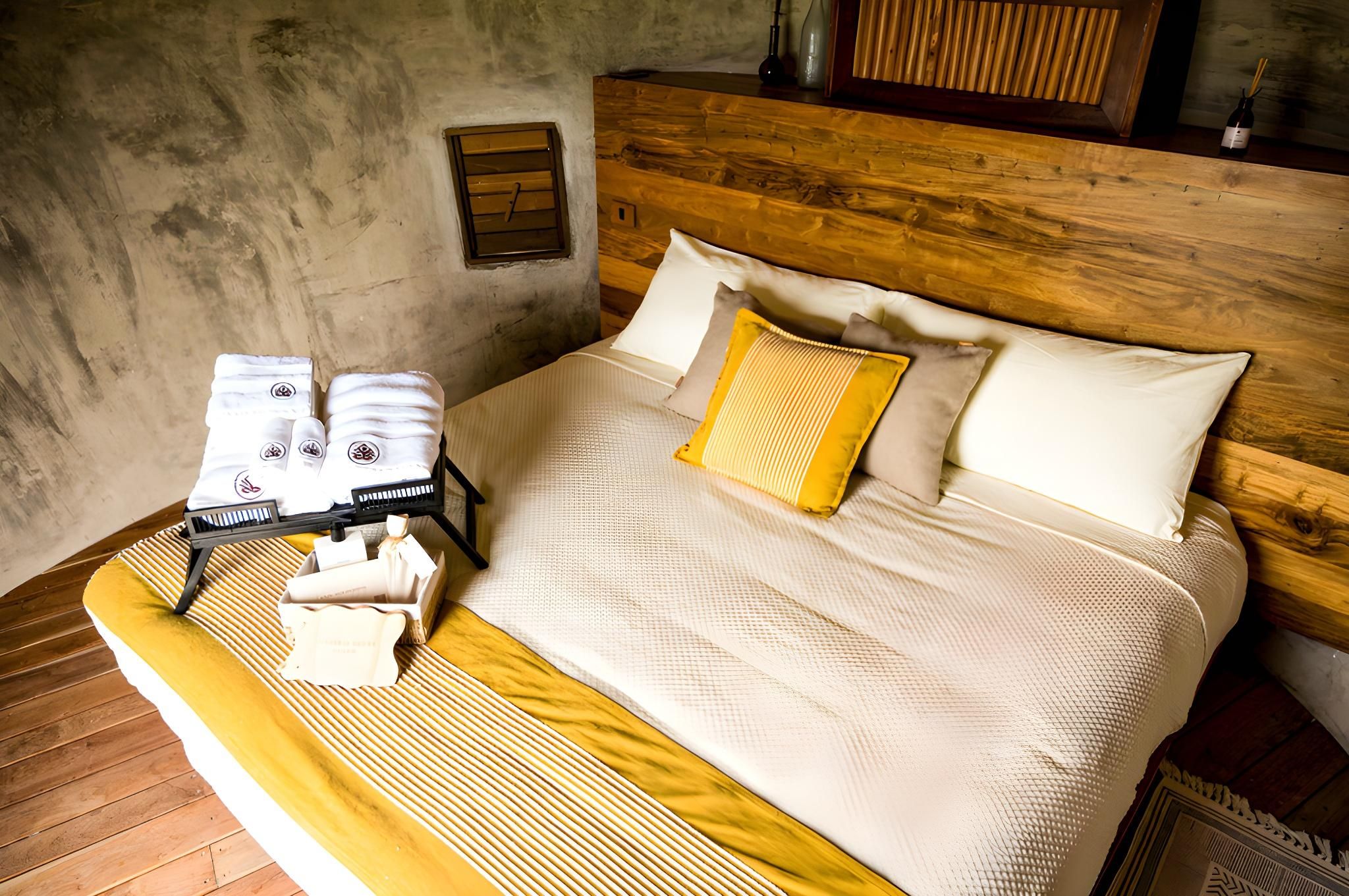 Casa Ku Ocean Front Room