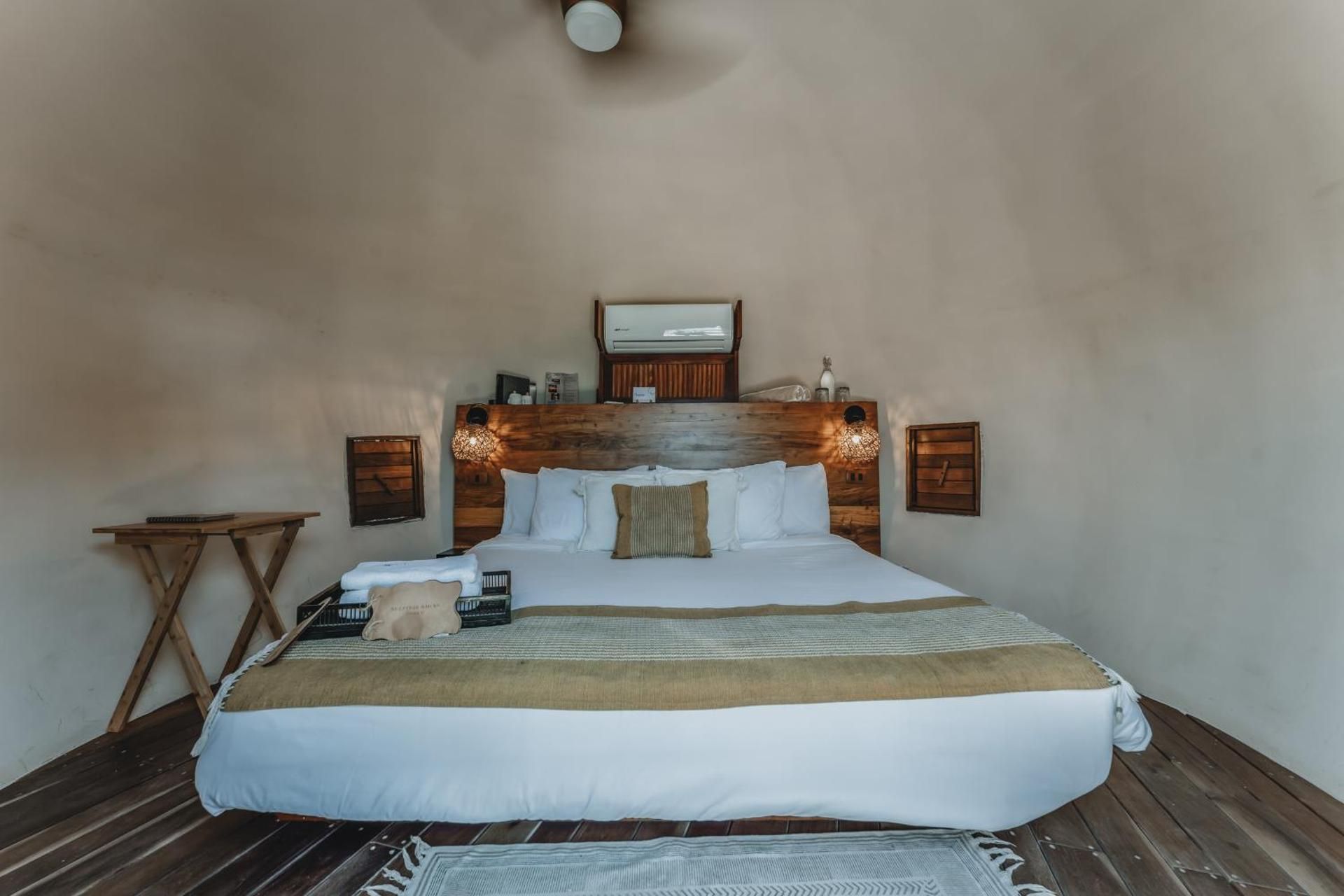 Queen Room with Sea View