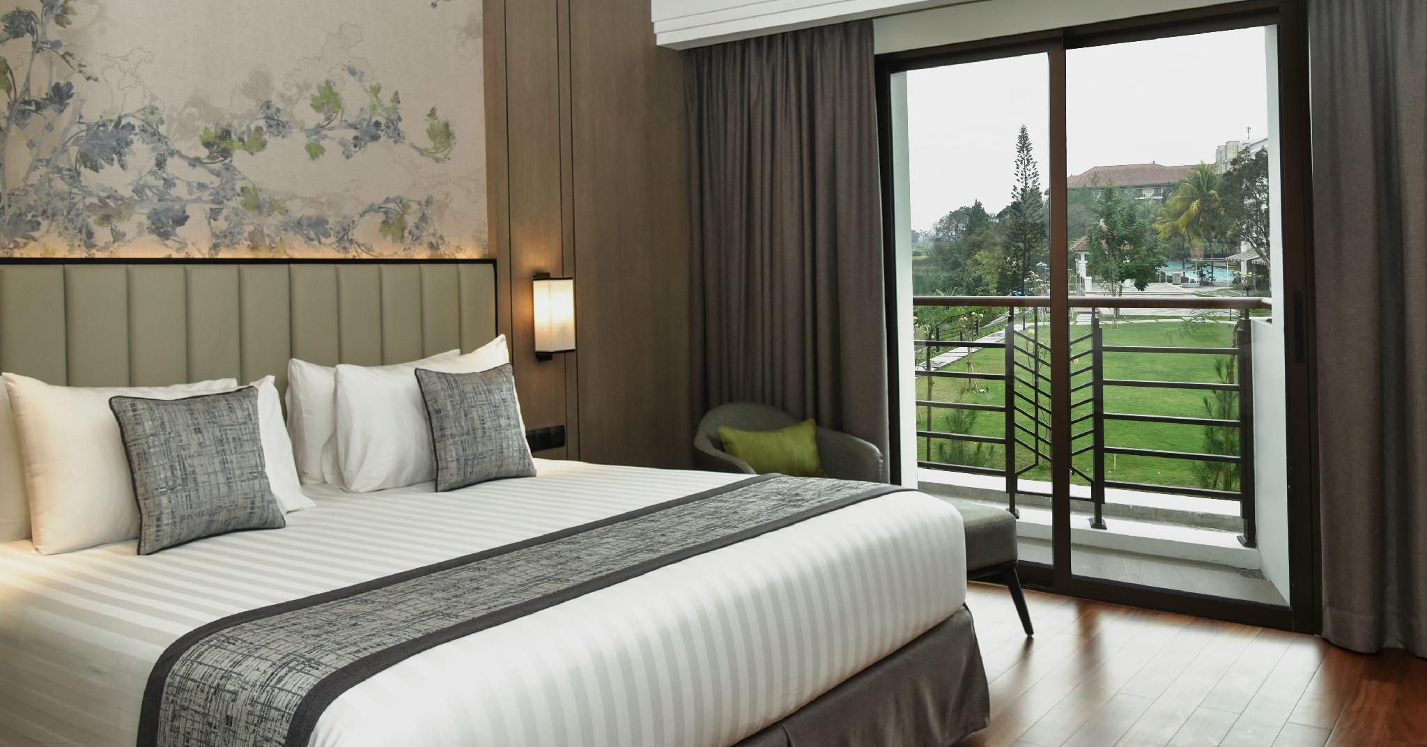 Pine Suite Room