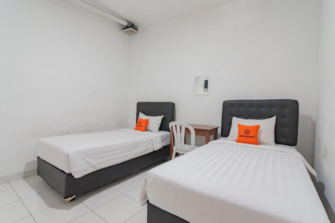 Twin Room without A/C