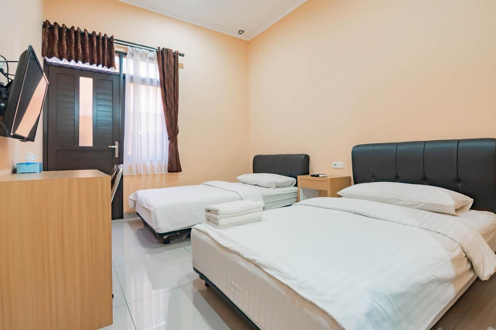 Deluxe Suite Room