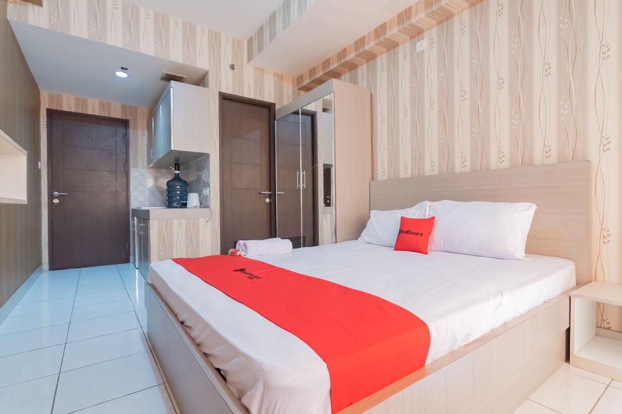 RedDoorz Room