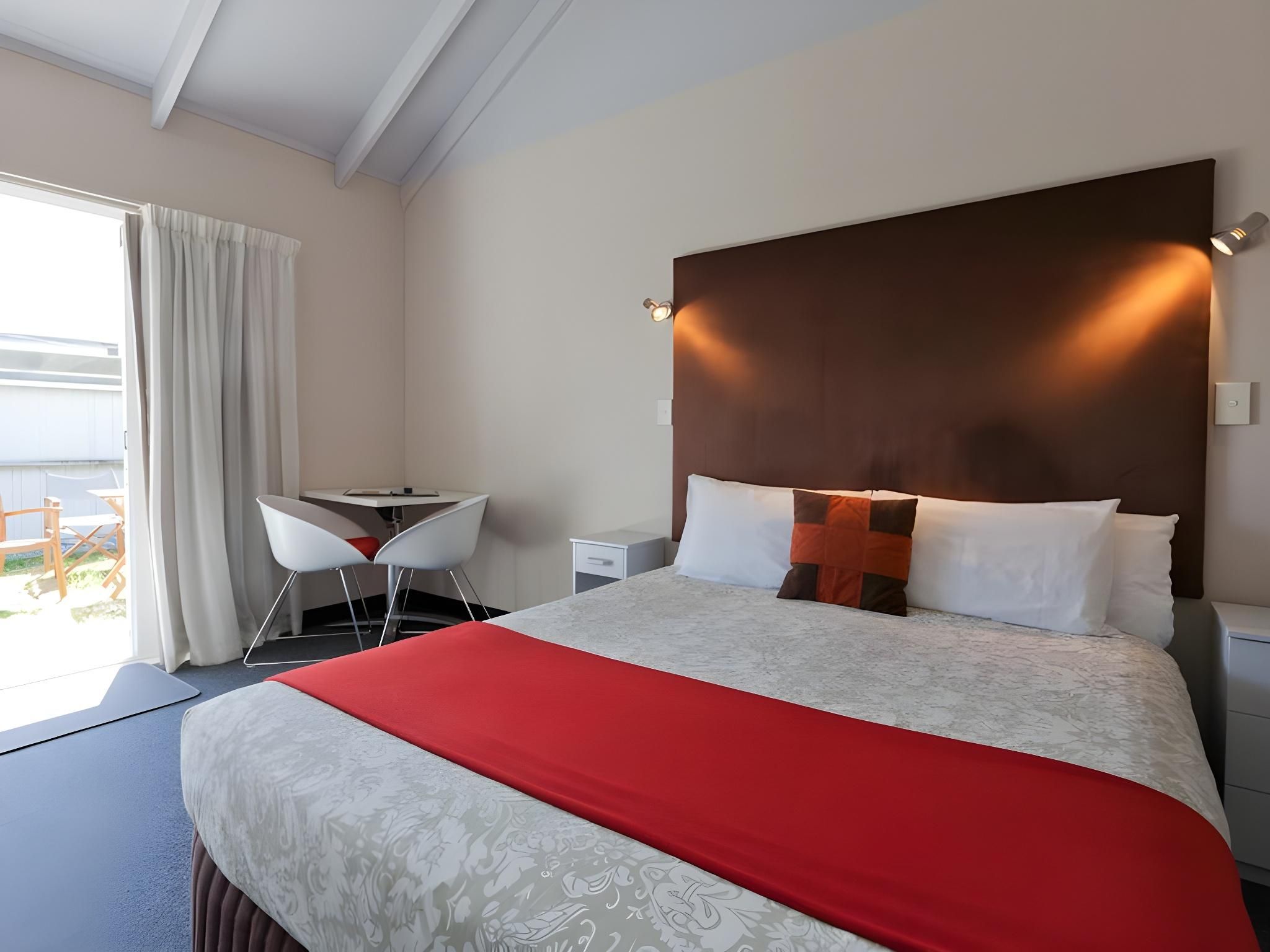 Queen Room
