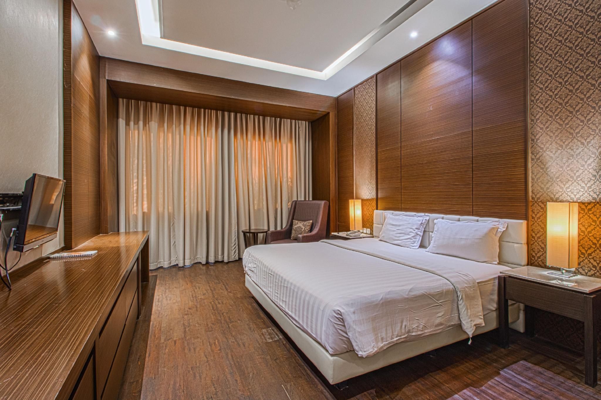 Double Deluxe Room