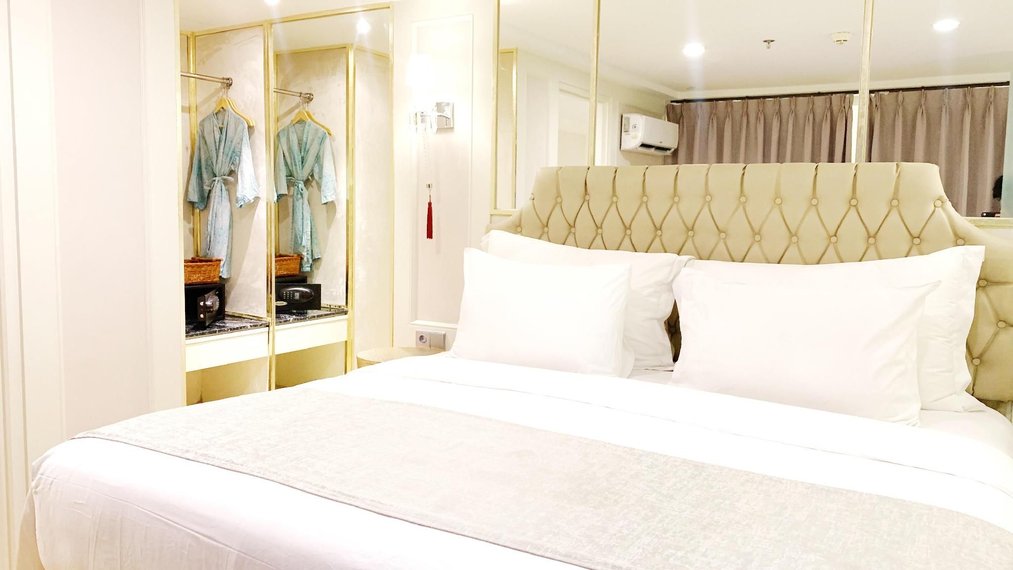 Residence 2-Bedroom Mezzanine Suite