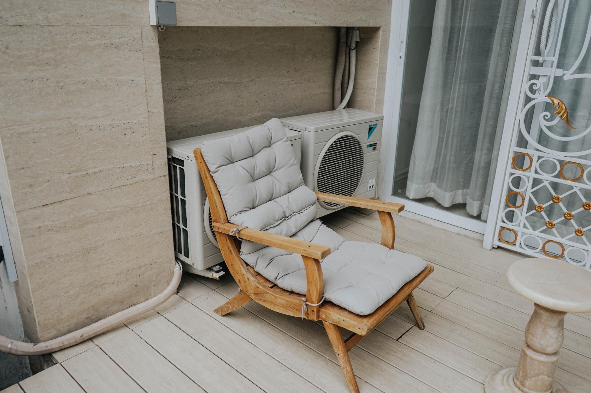 Residence 2-Bedroom Suite with Private Pool and Garden