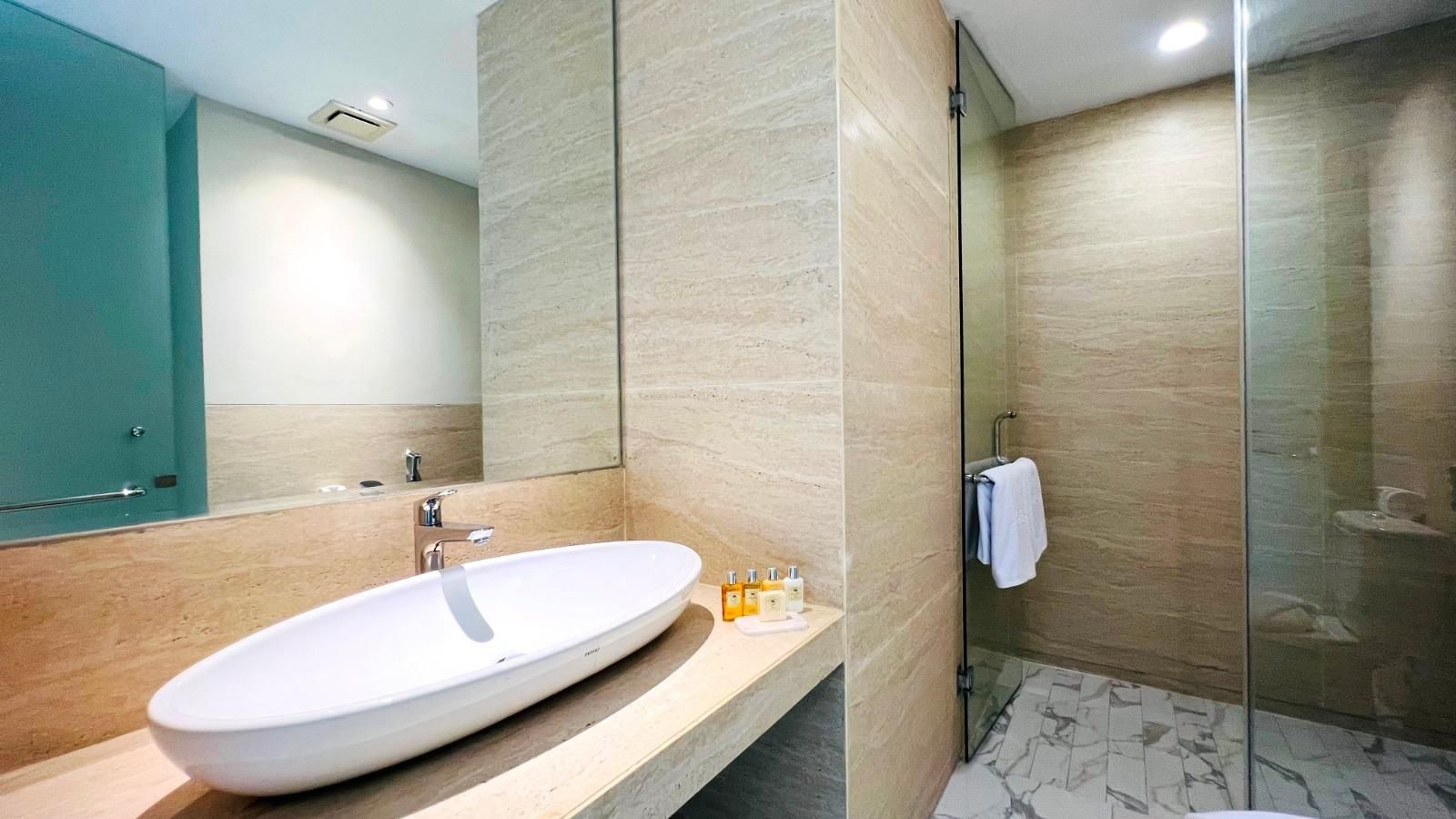 Residence 2-Bedroom Family Suite