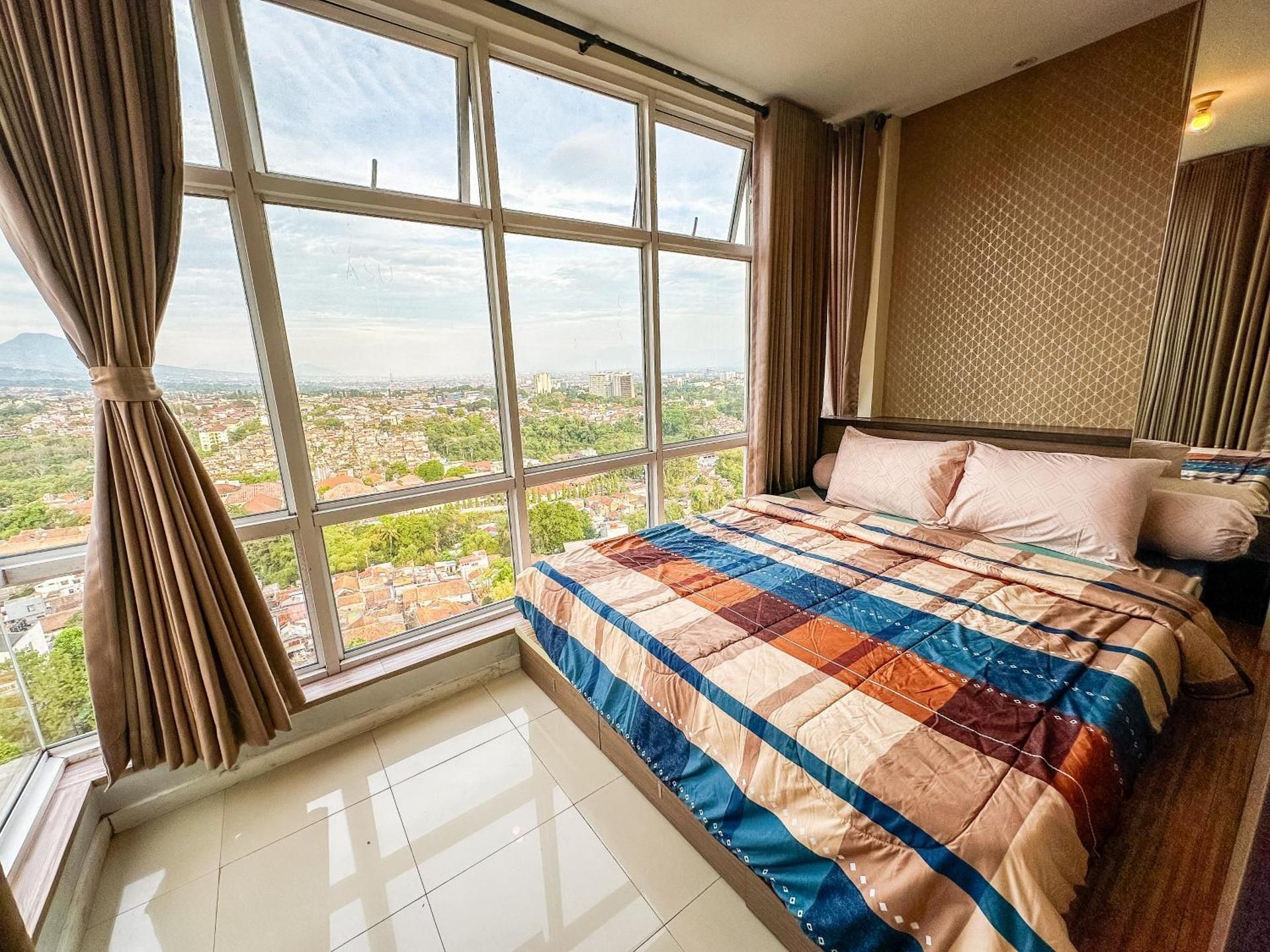 Suite 3-Bedroom