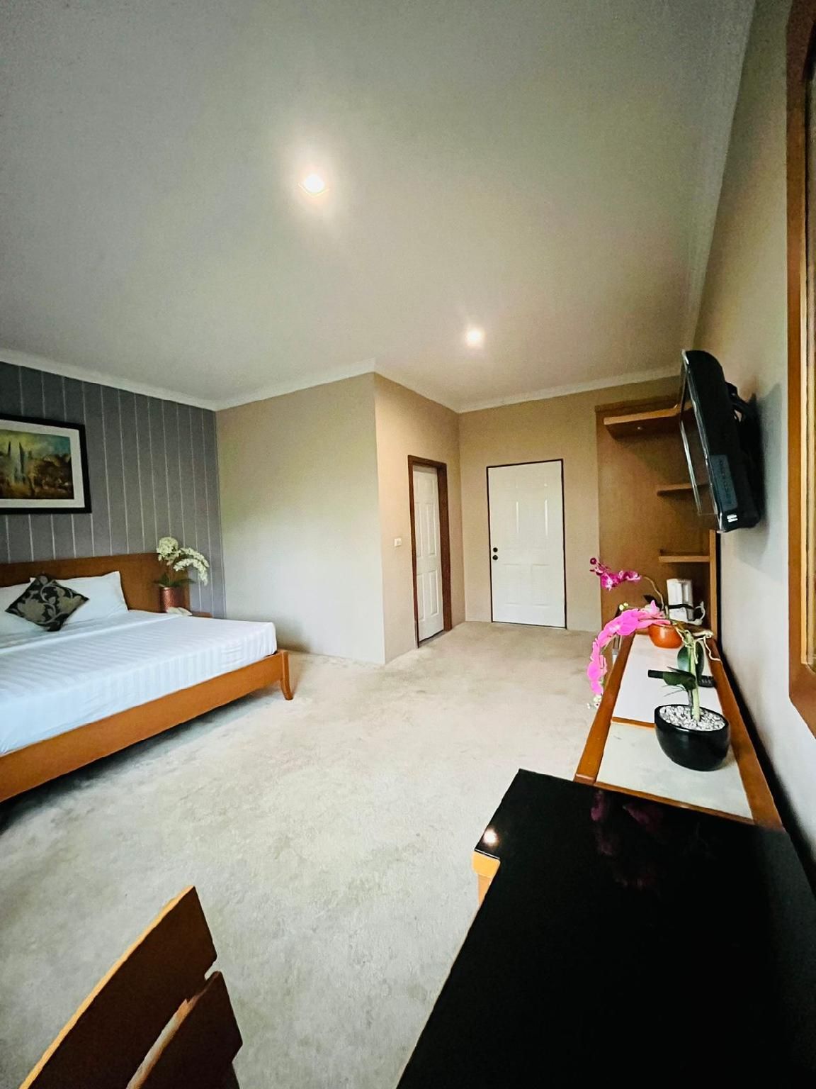 Family Suite (2 bedrooms)