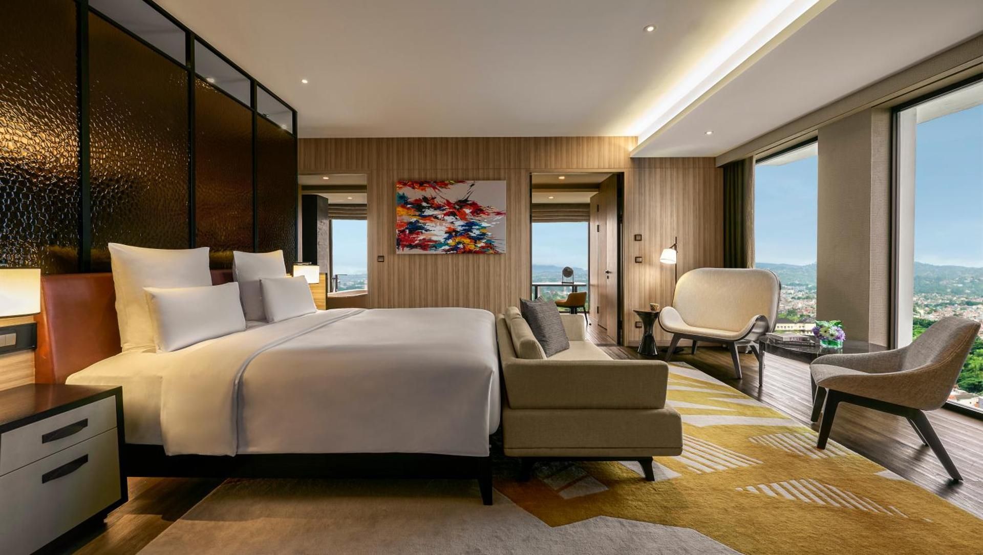 Pullman Junior Suite With 1 King Size Bed
