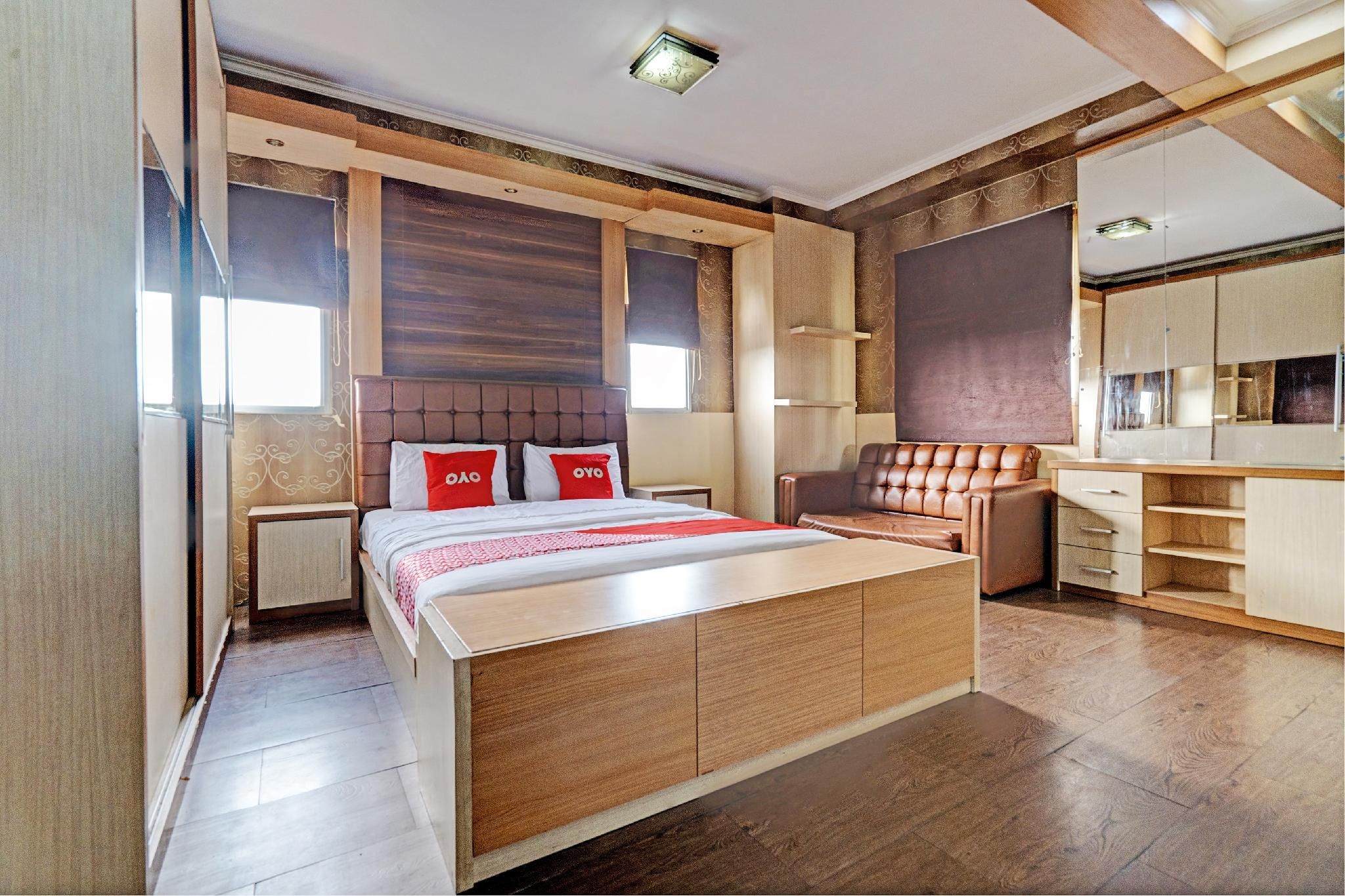 Deluxe Studio