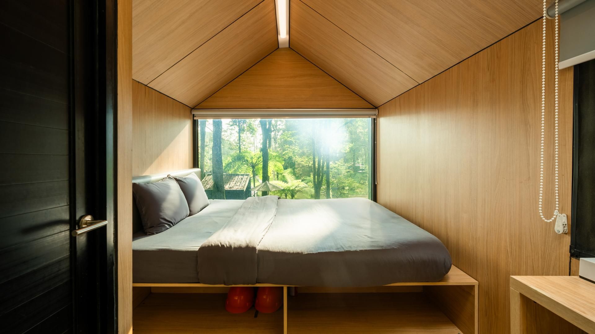 deluxe cabin