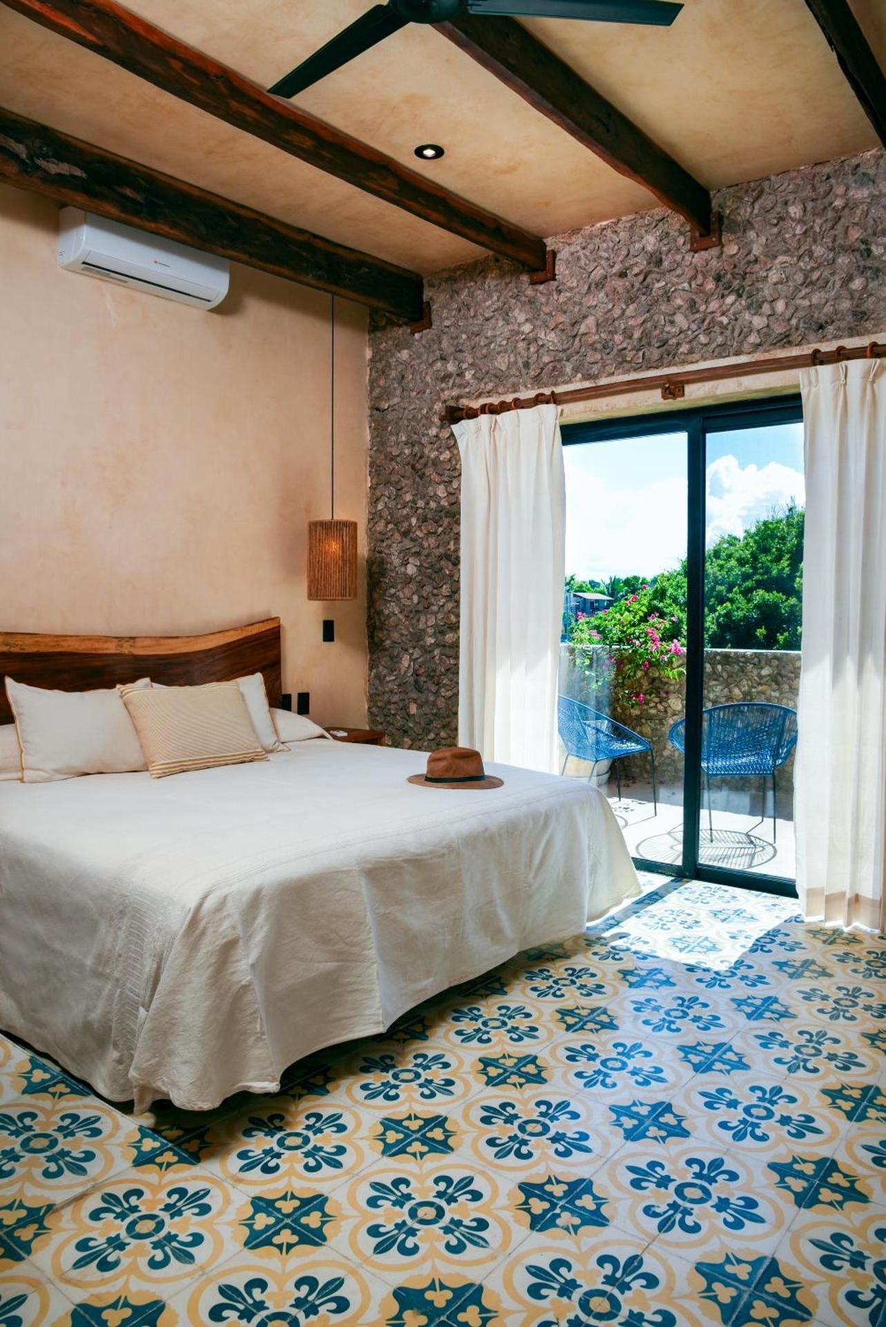 King Room with Balcony