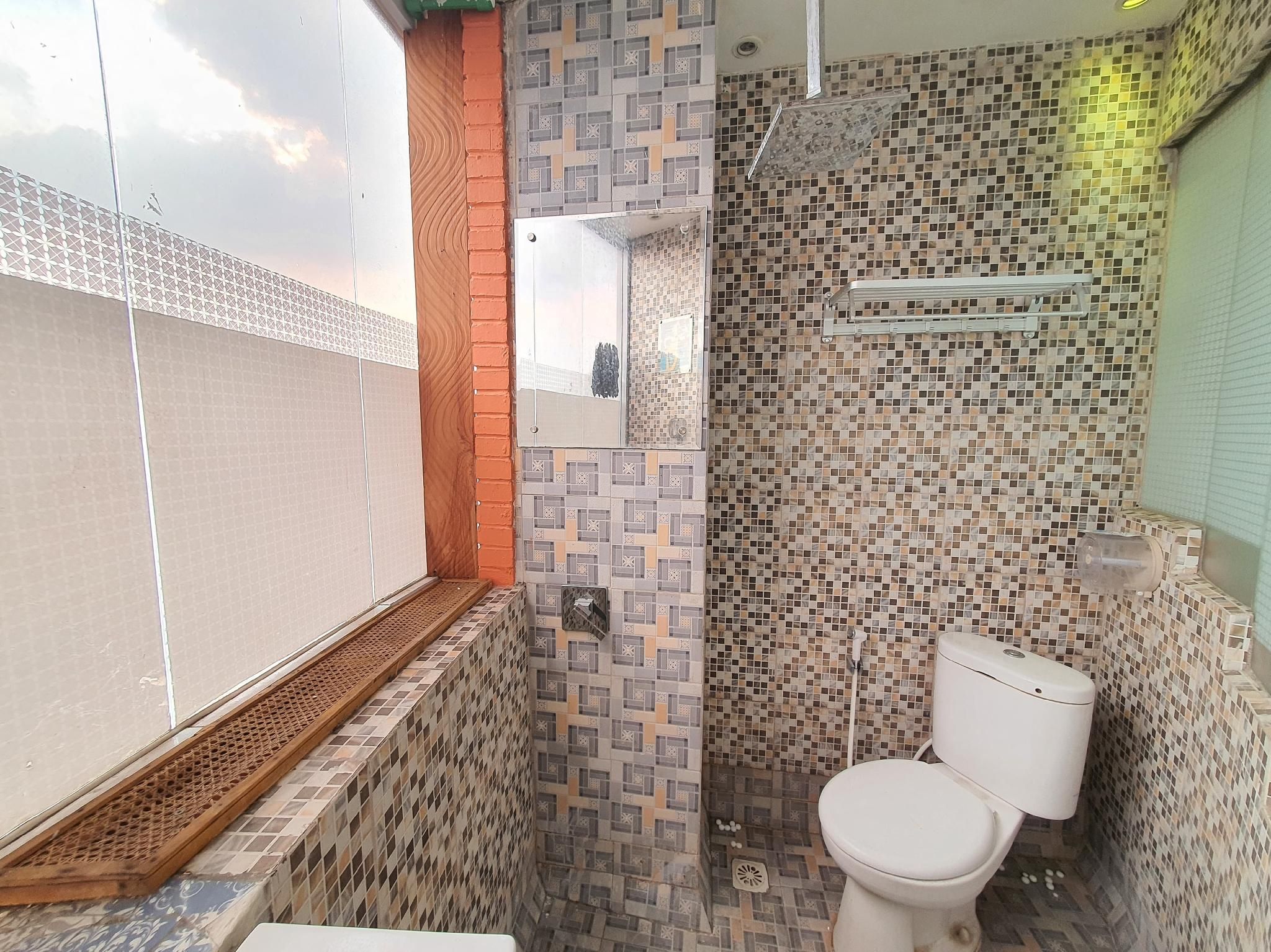 Java Retro Suites