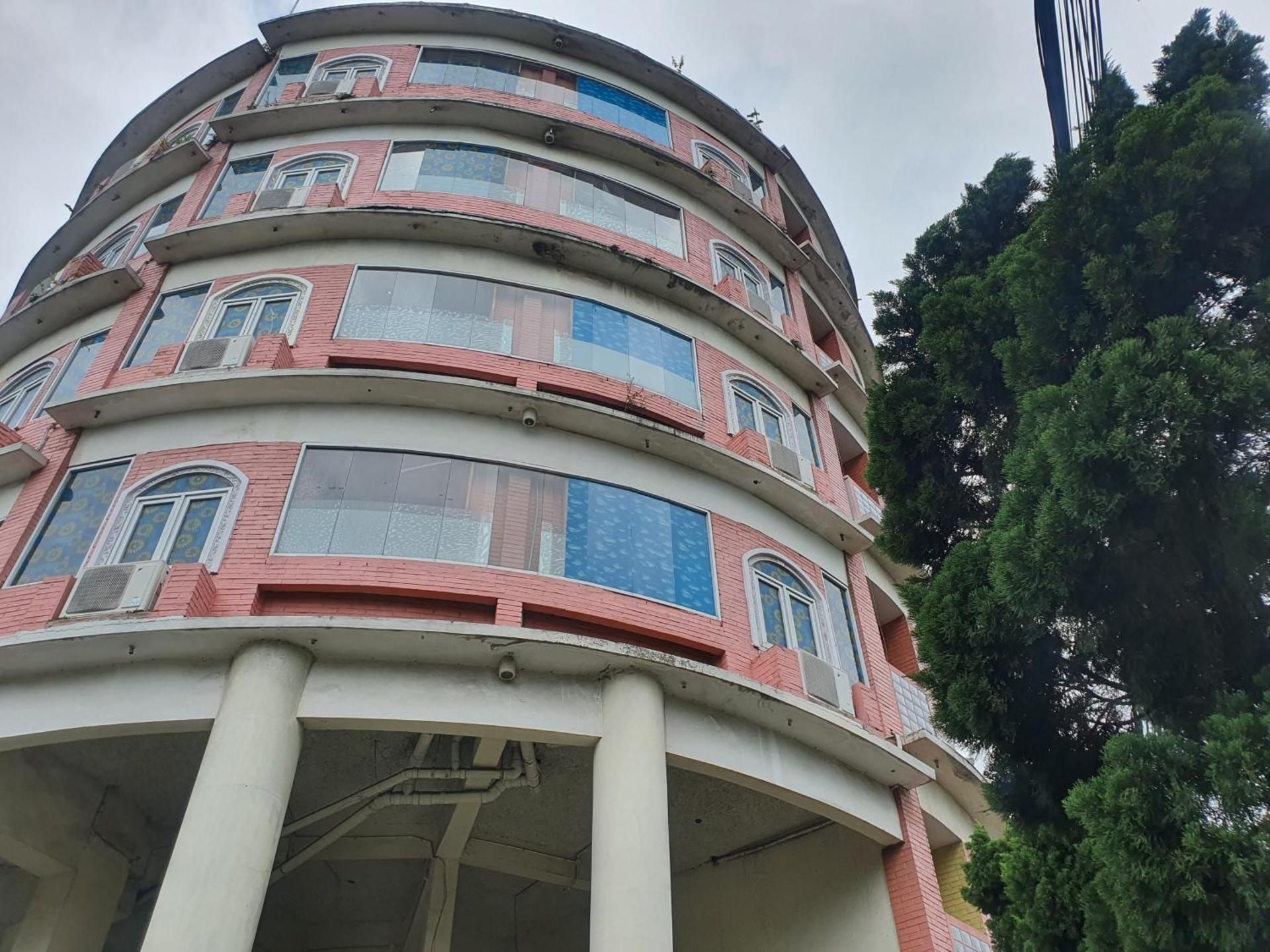 Java Retro Suites