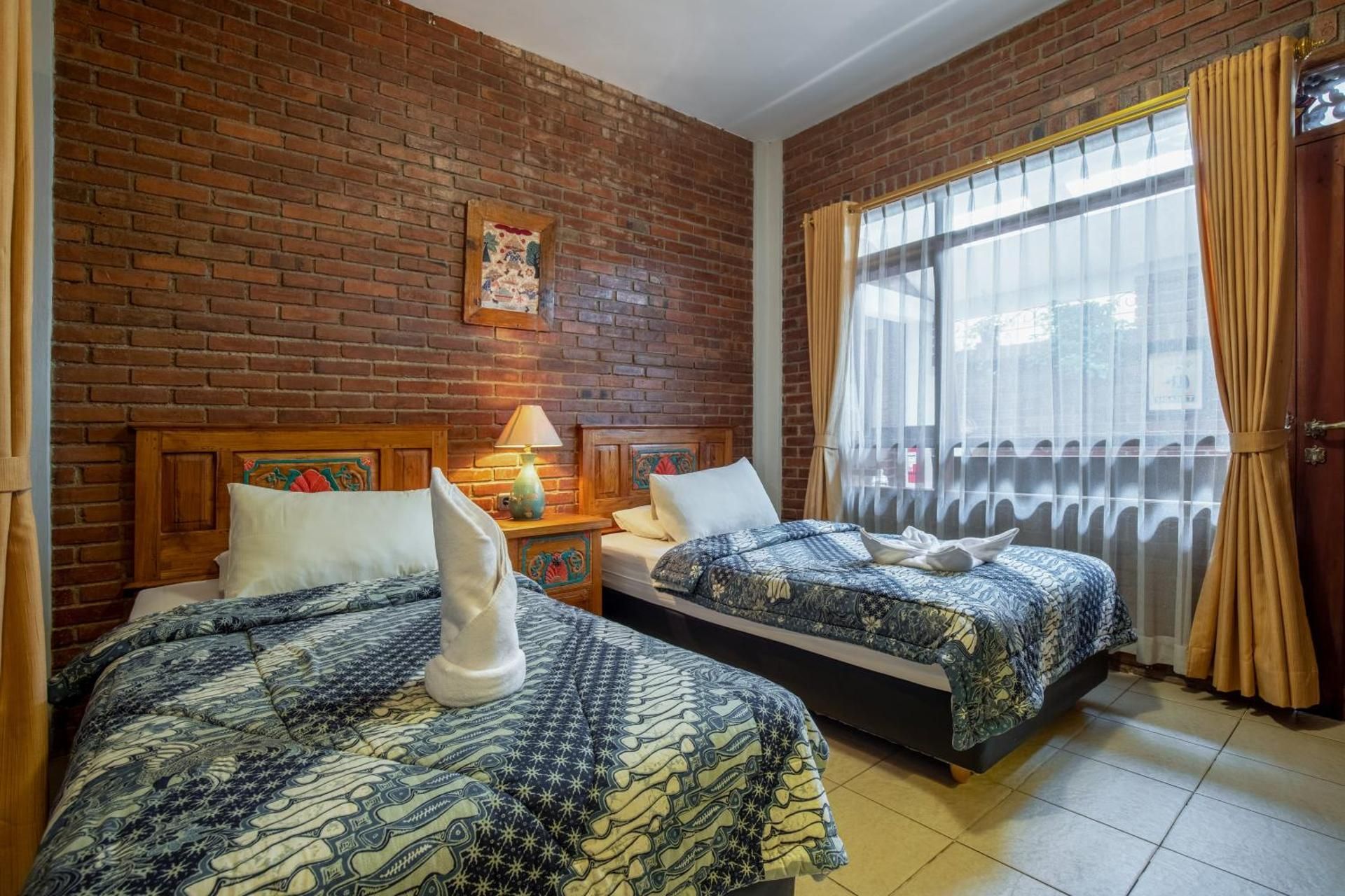 Superior Twin Room