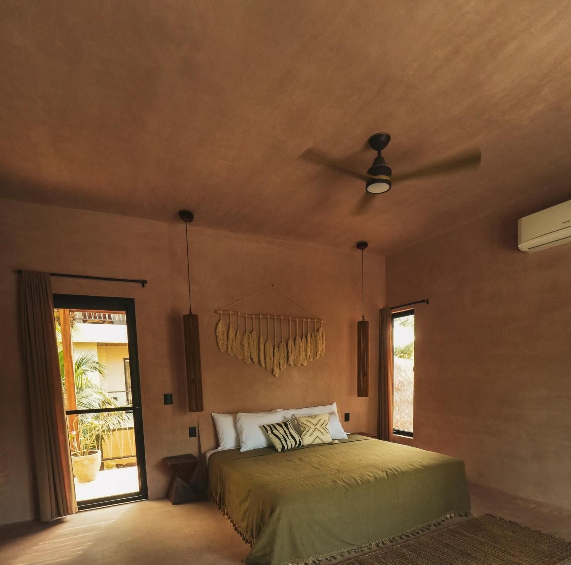Junior Suite with Pool View