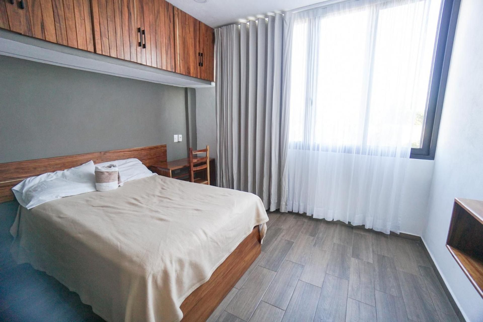 Superior One-Bedroom Apartment with Balcony