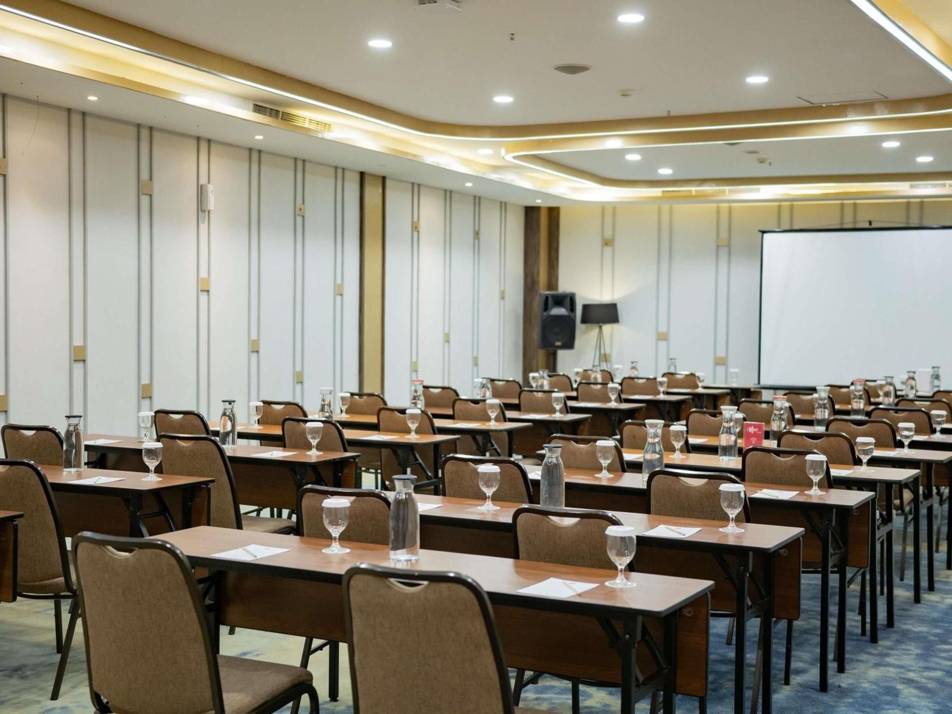meeting room / ballrooms
