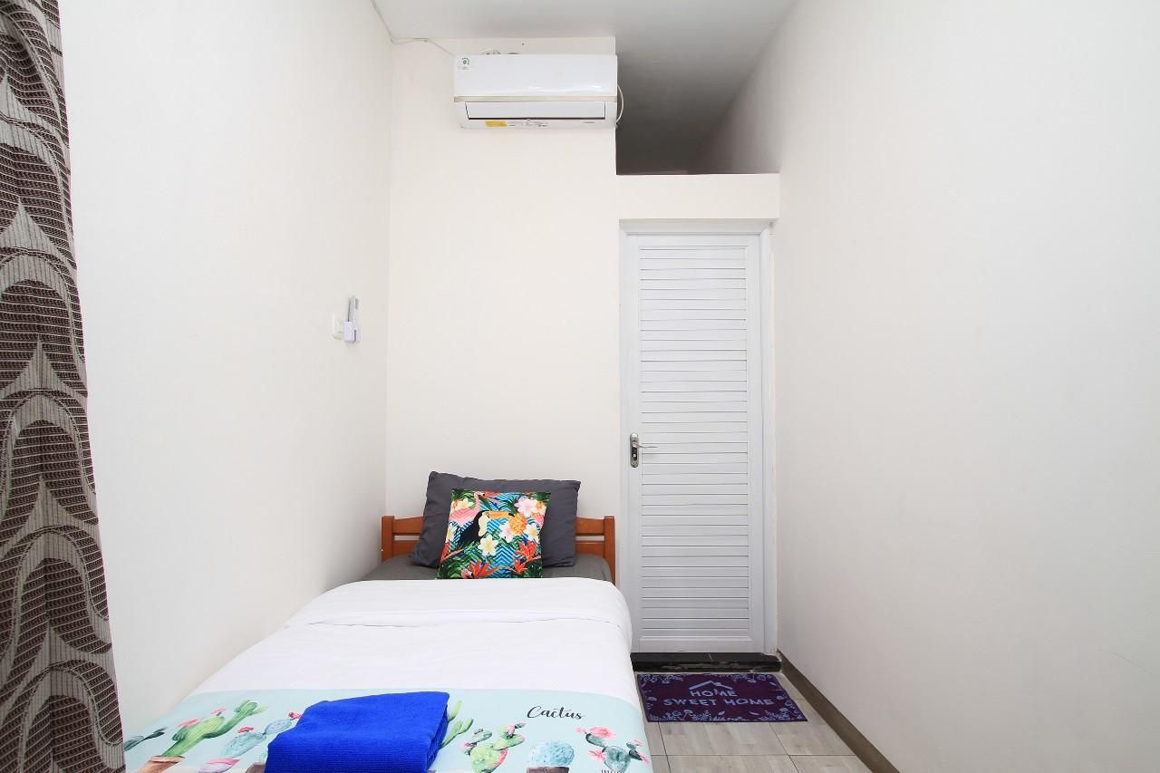 Single Room - Basic